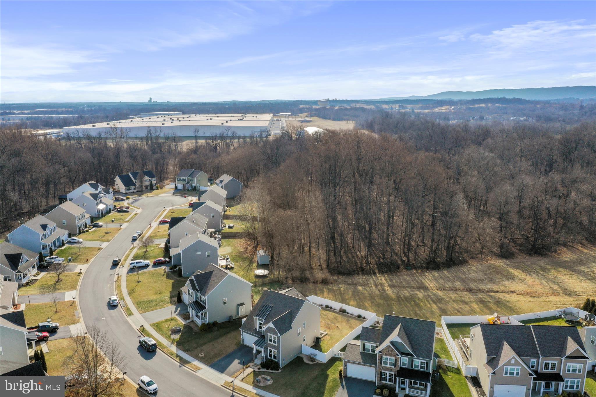 ARCHERS ROCK - Residential