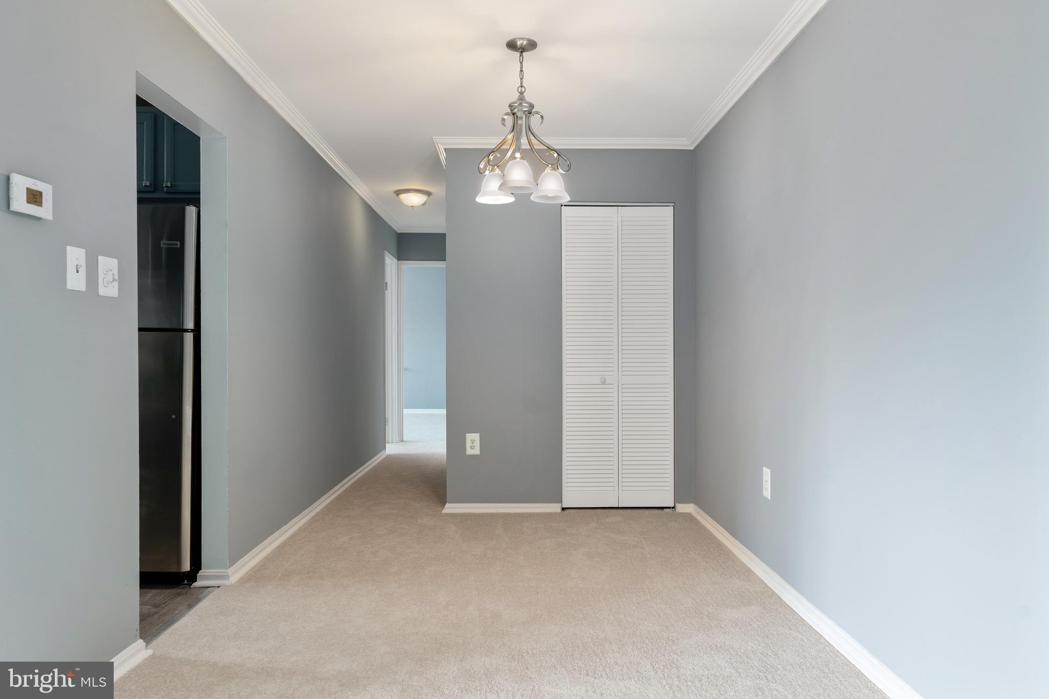 MAYFLOWER SQUARE - Residential