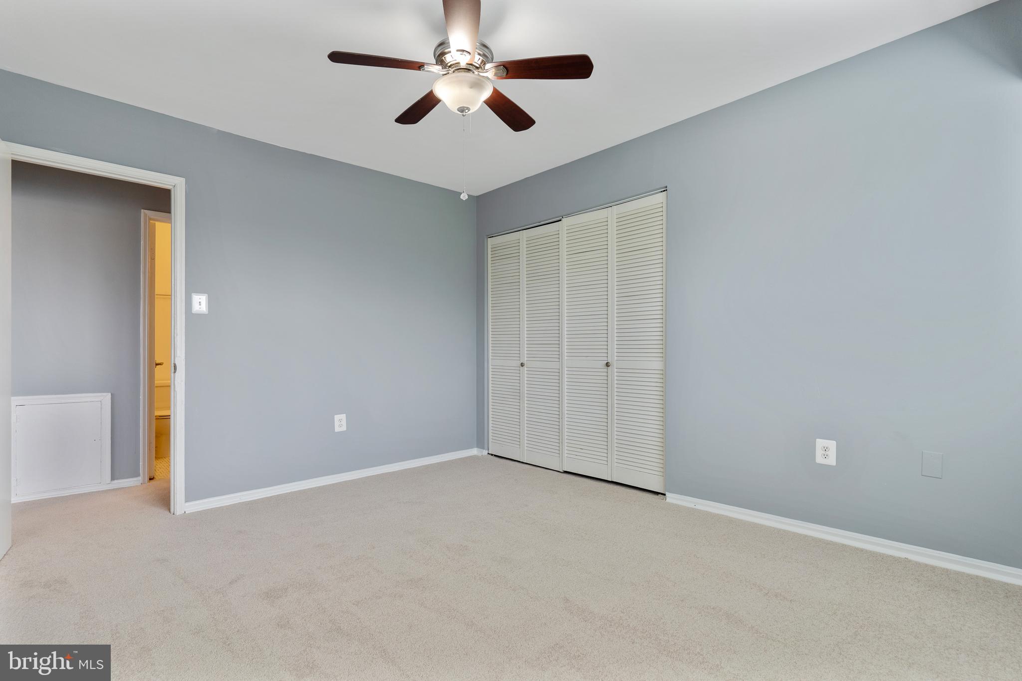 MAYFLOWER SQUARE - Residential