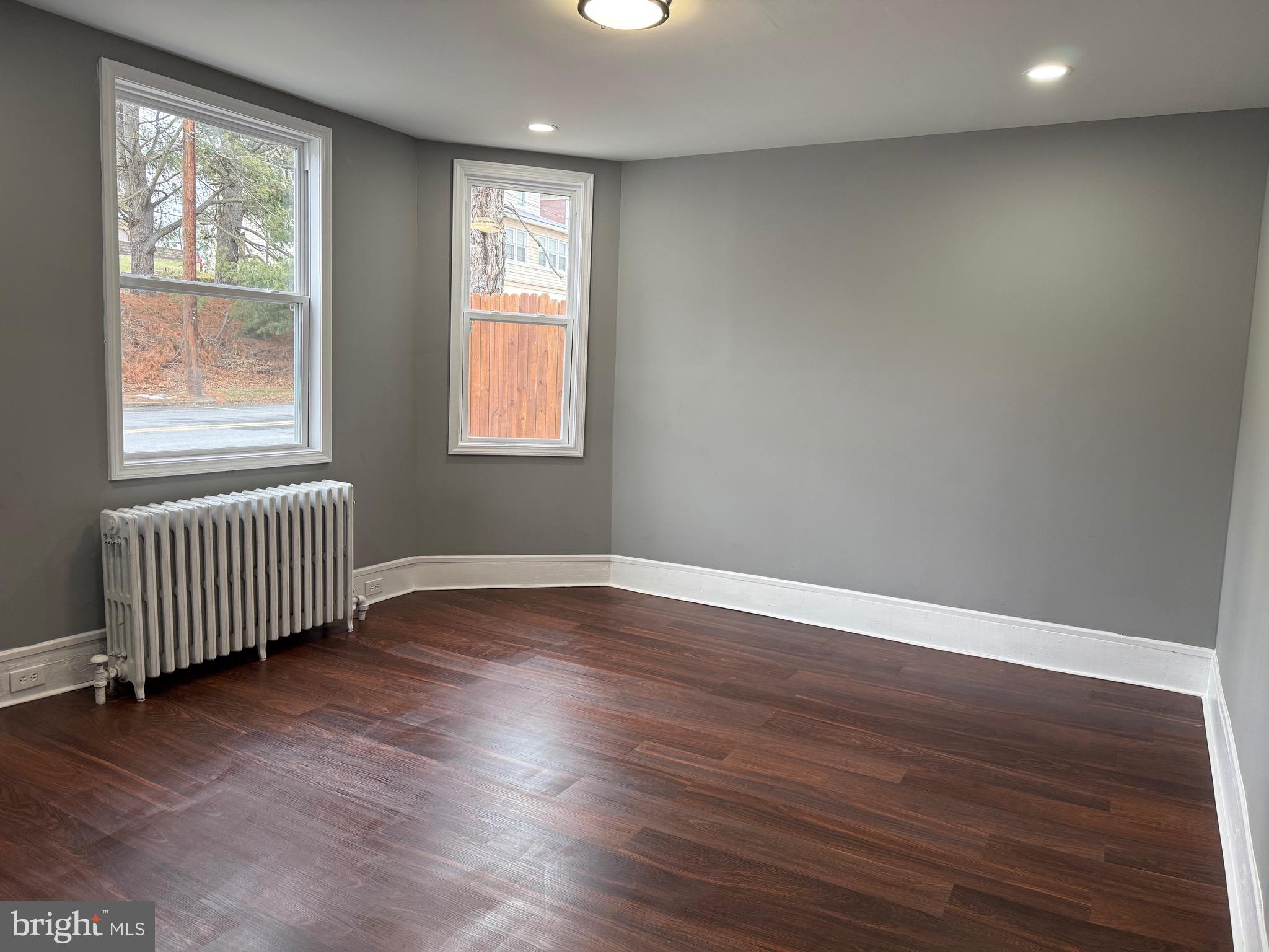 JUNIATA - Residential