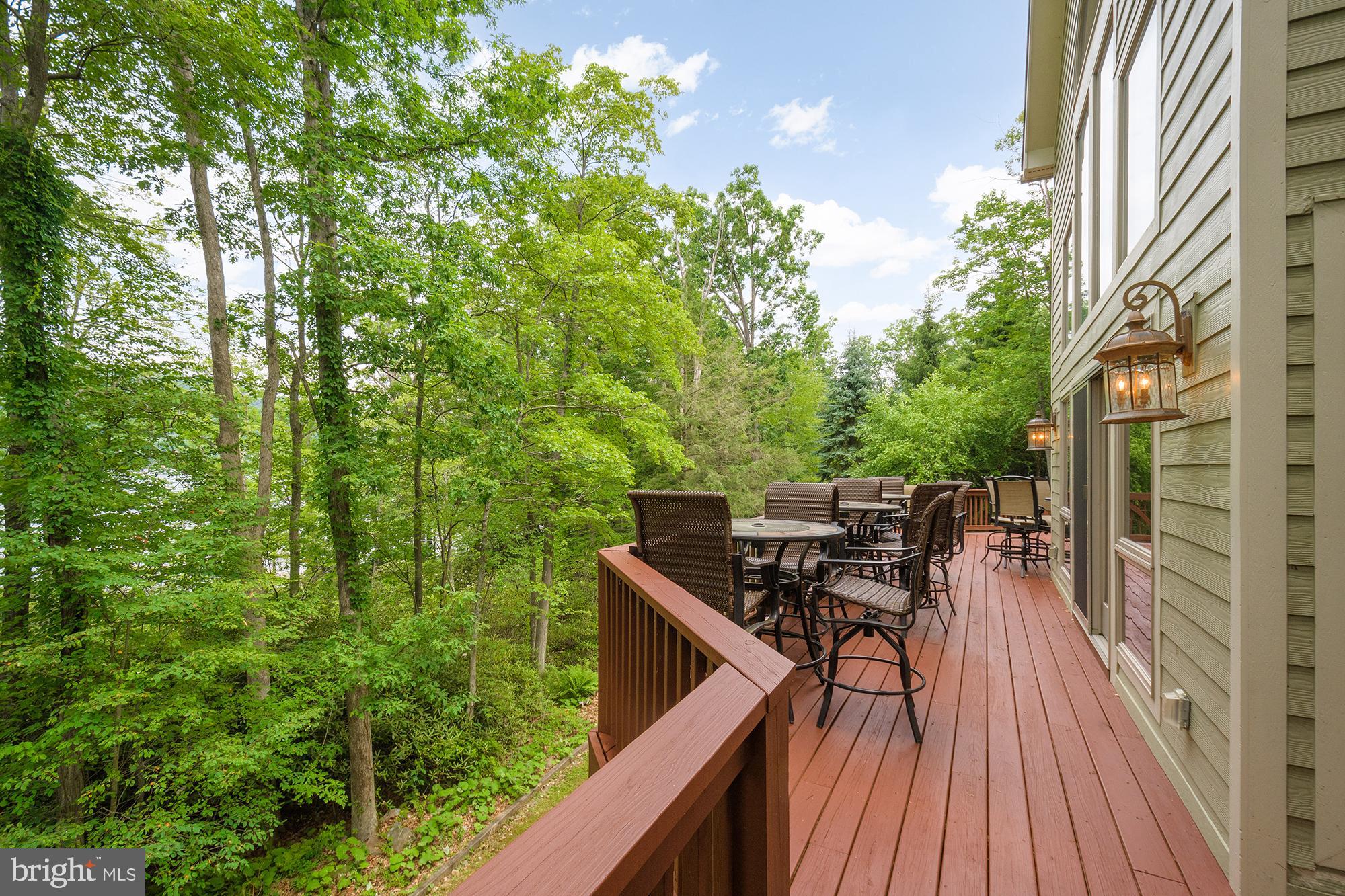 SAND STONES - Residential