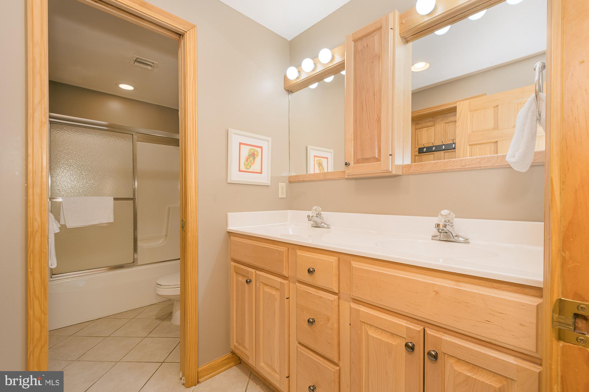 SAND STONES - Residential