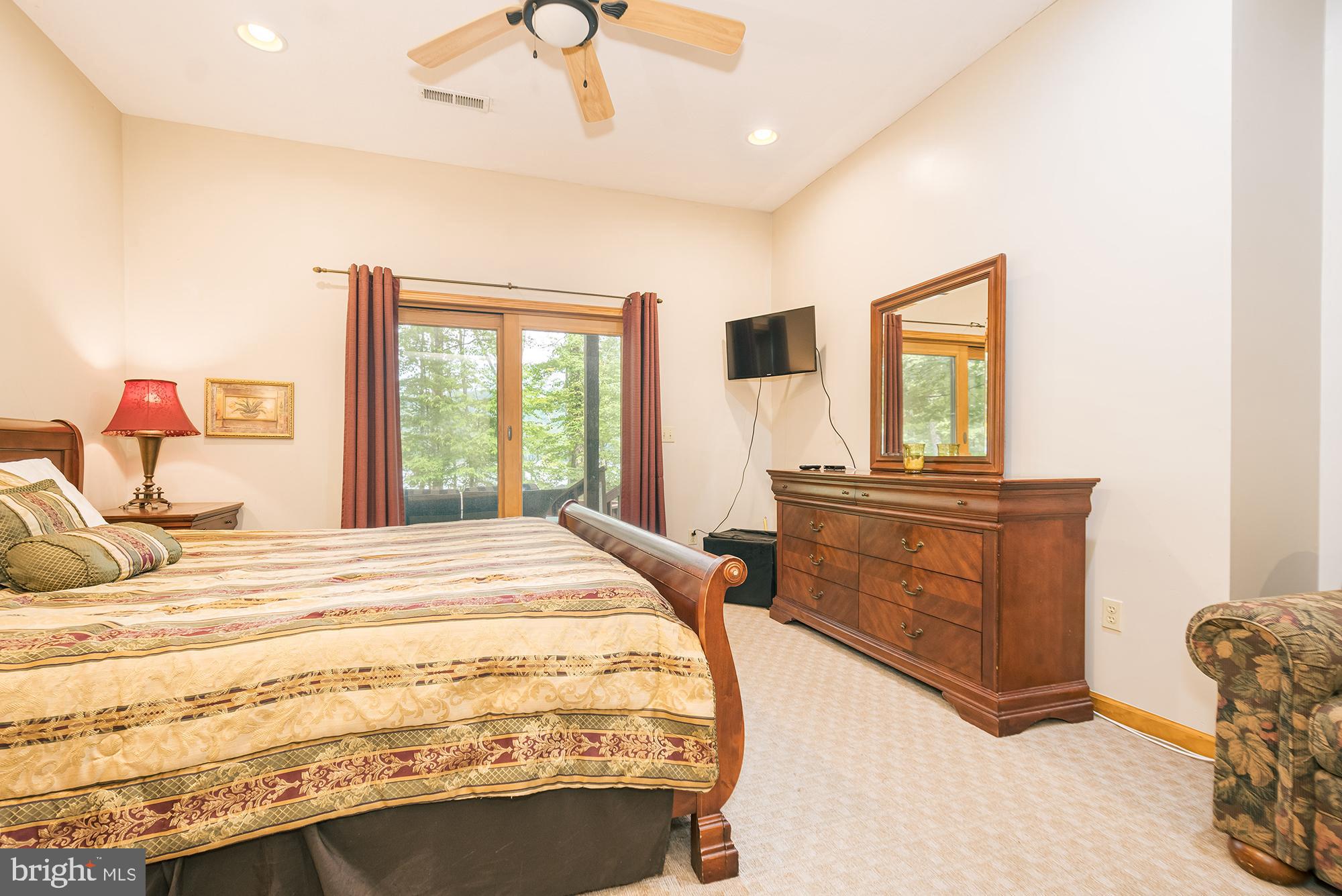 SAND STONES - Residential