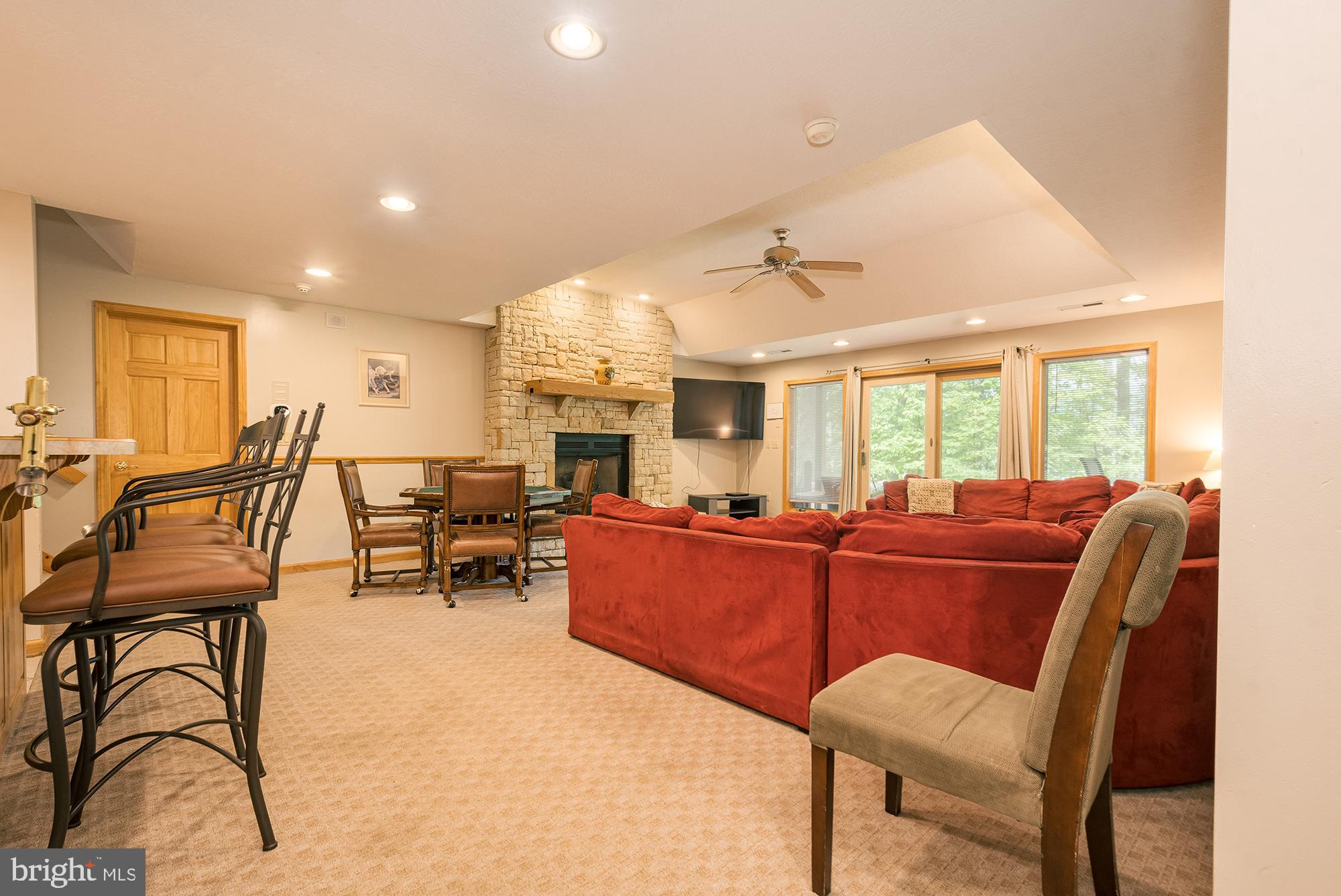 SAND STONES - Residential