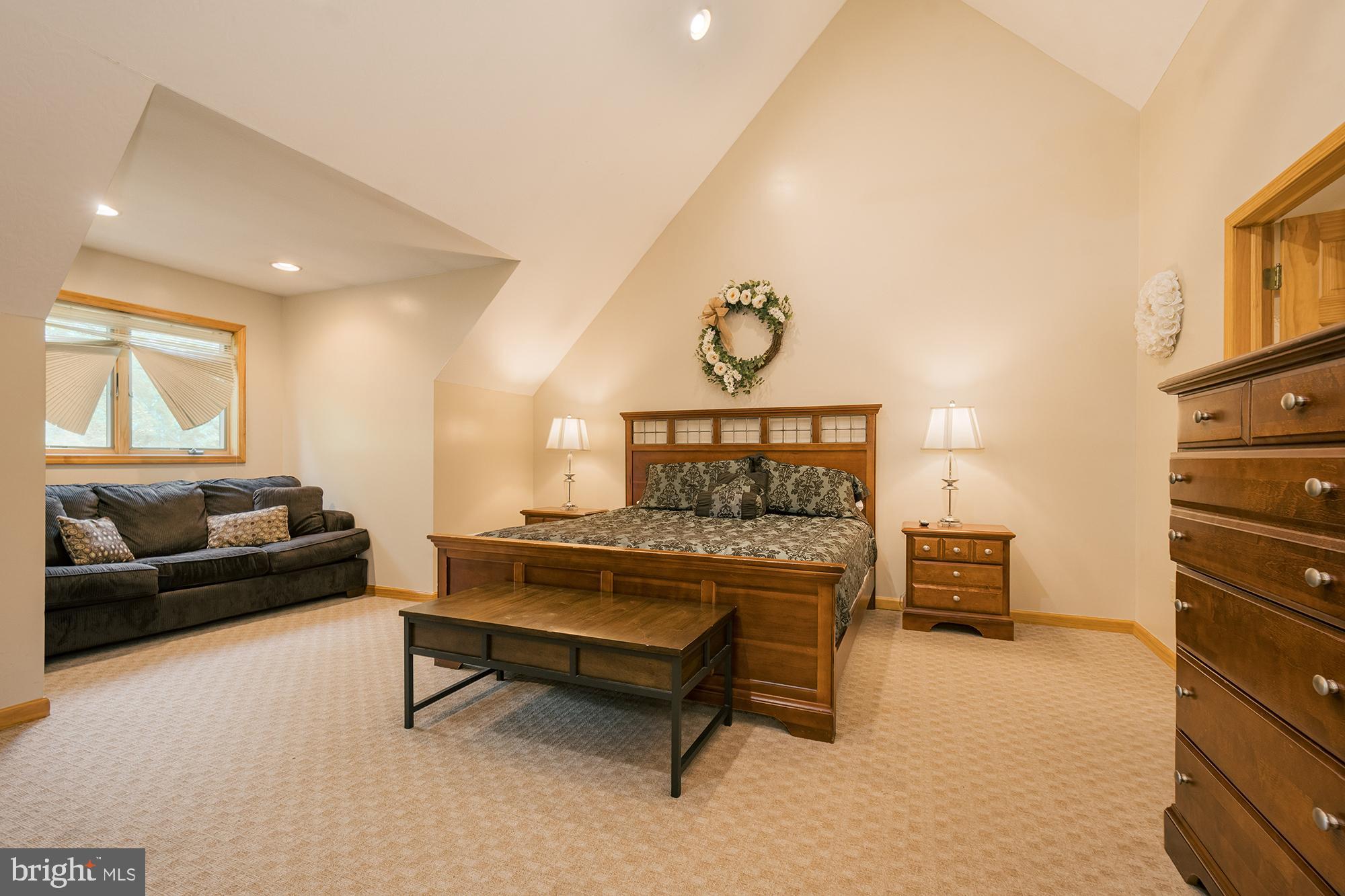 SAND STONES - Residential