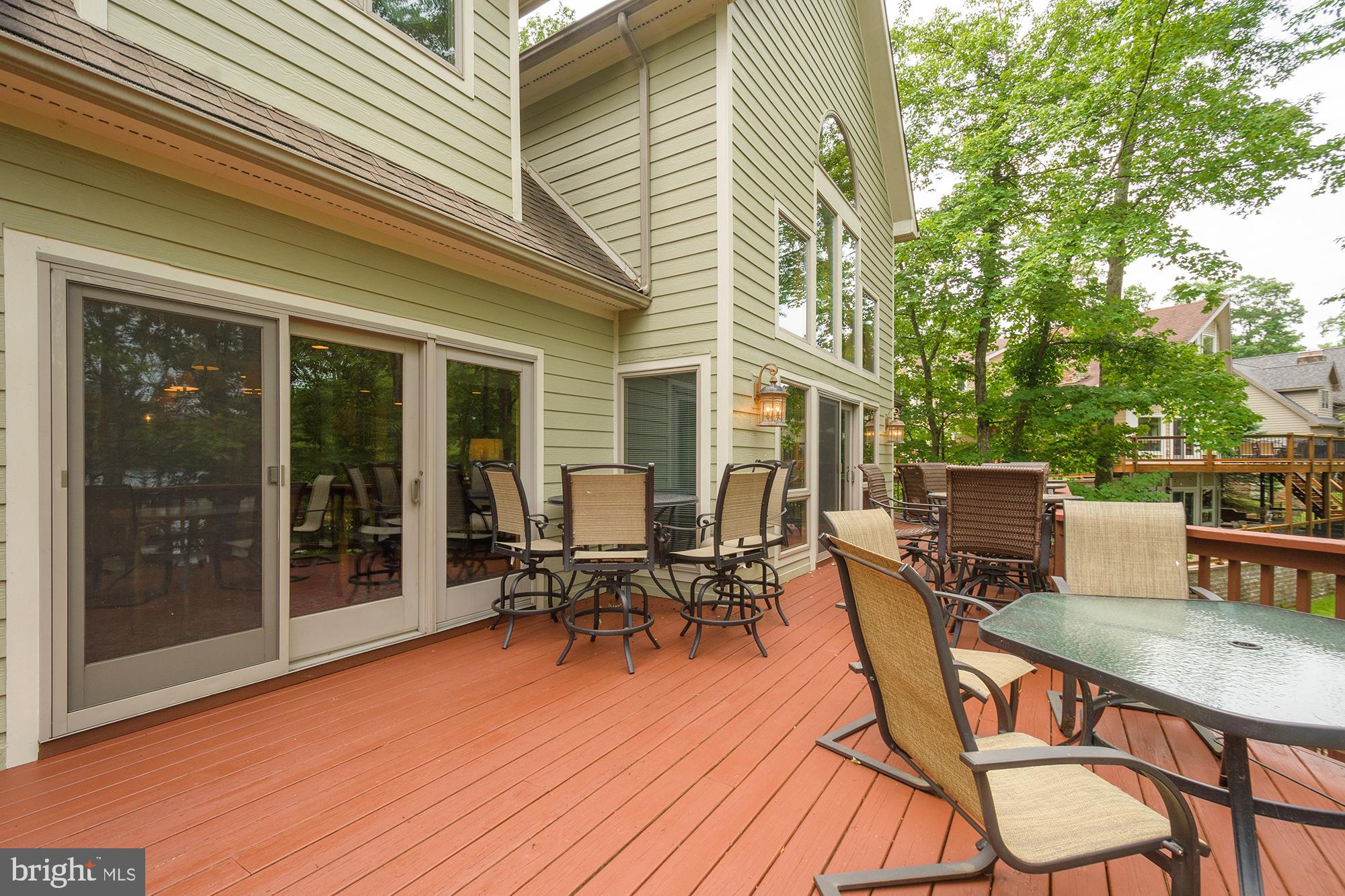 SAND STONES - Residential