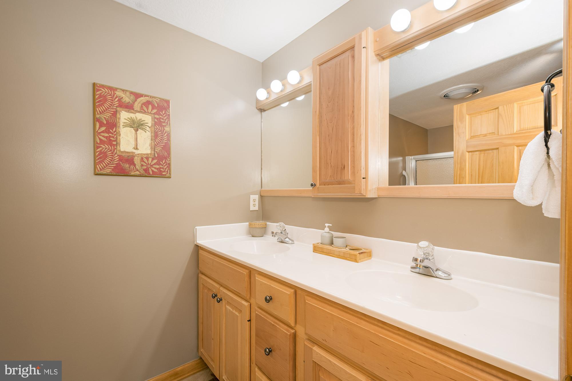 SAND STONES - Residential