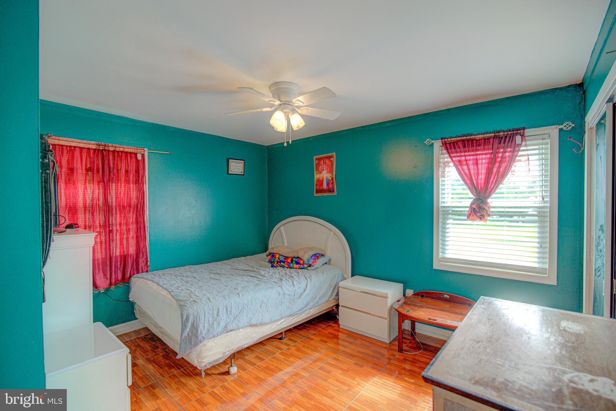 SOUTHLAWN - Residential