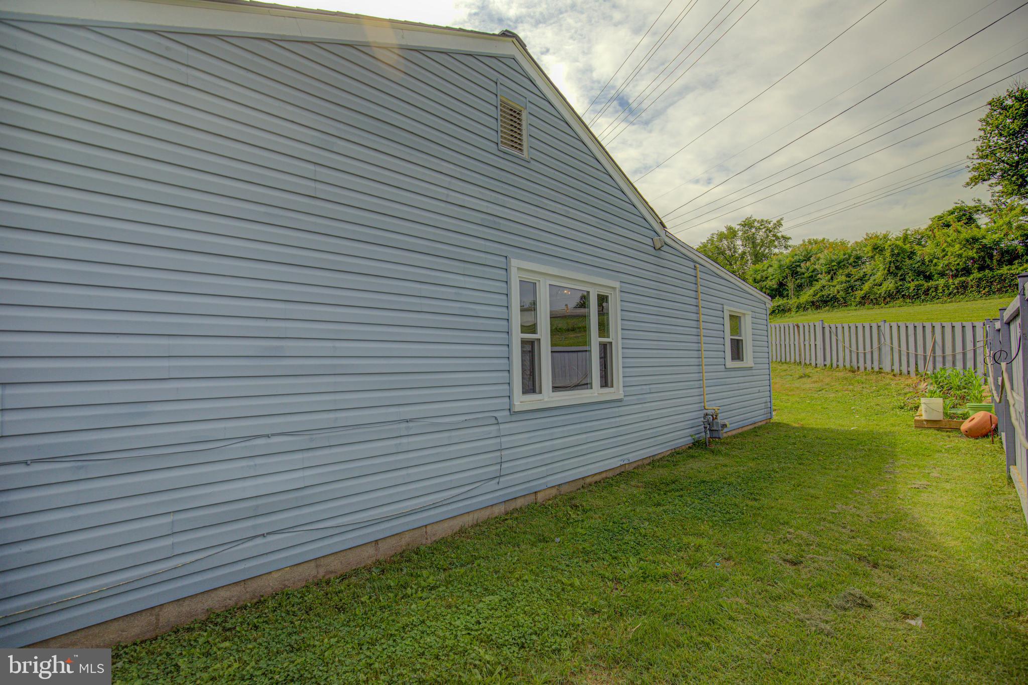 SOUTHLAWN - Residential