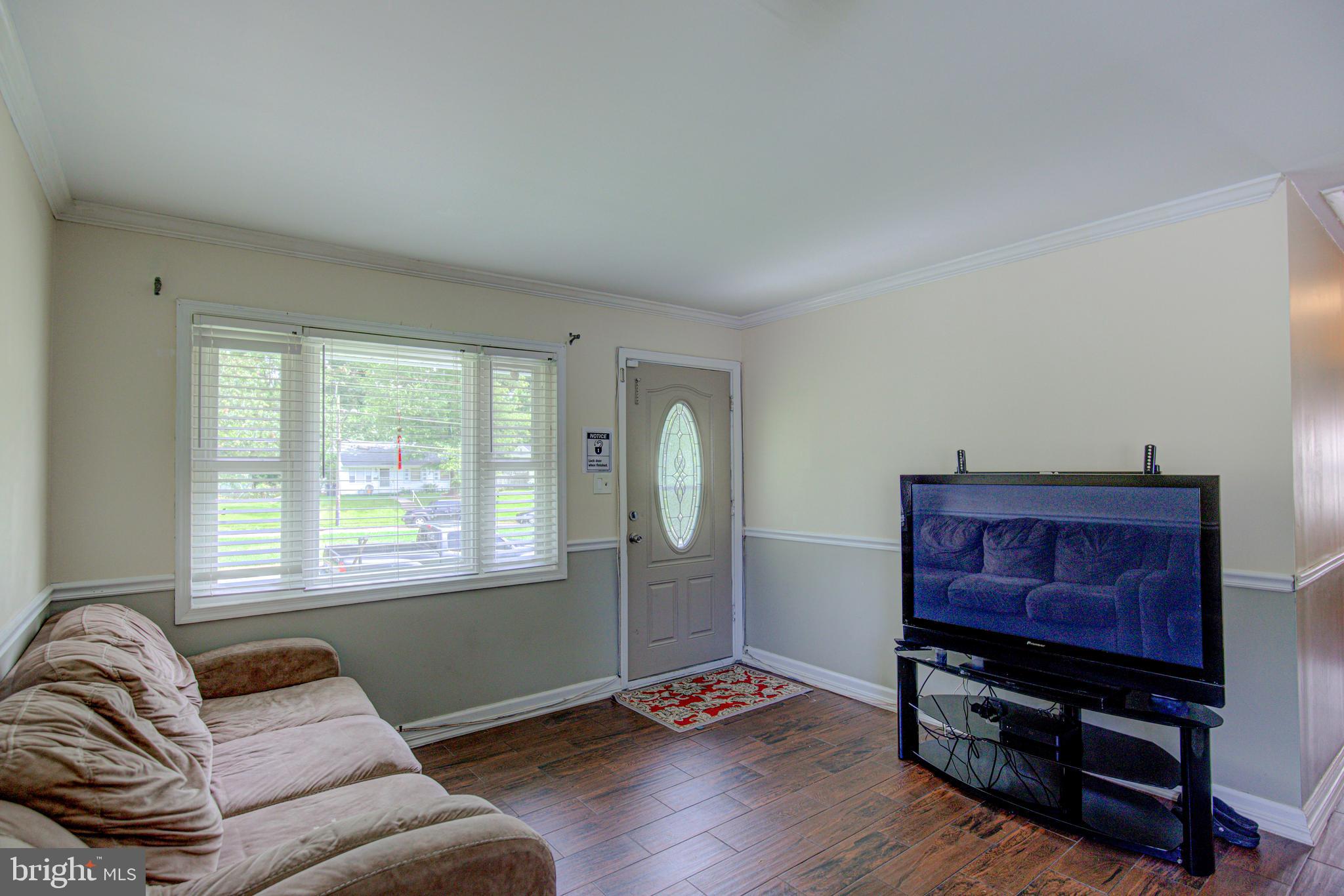 SOUTHLAWN - Residential