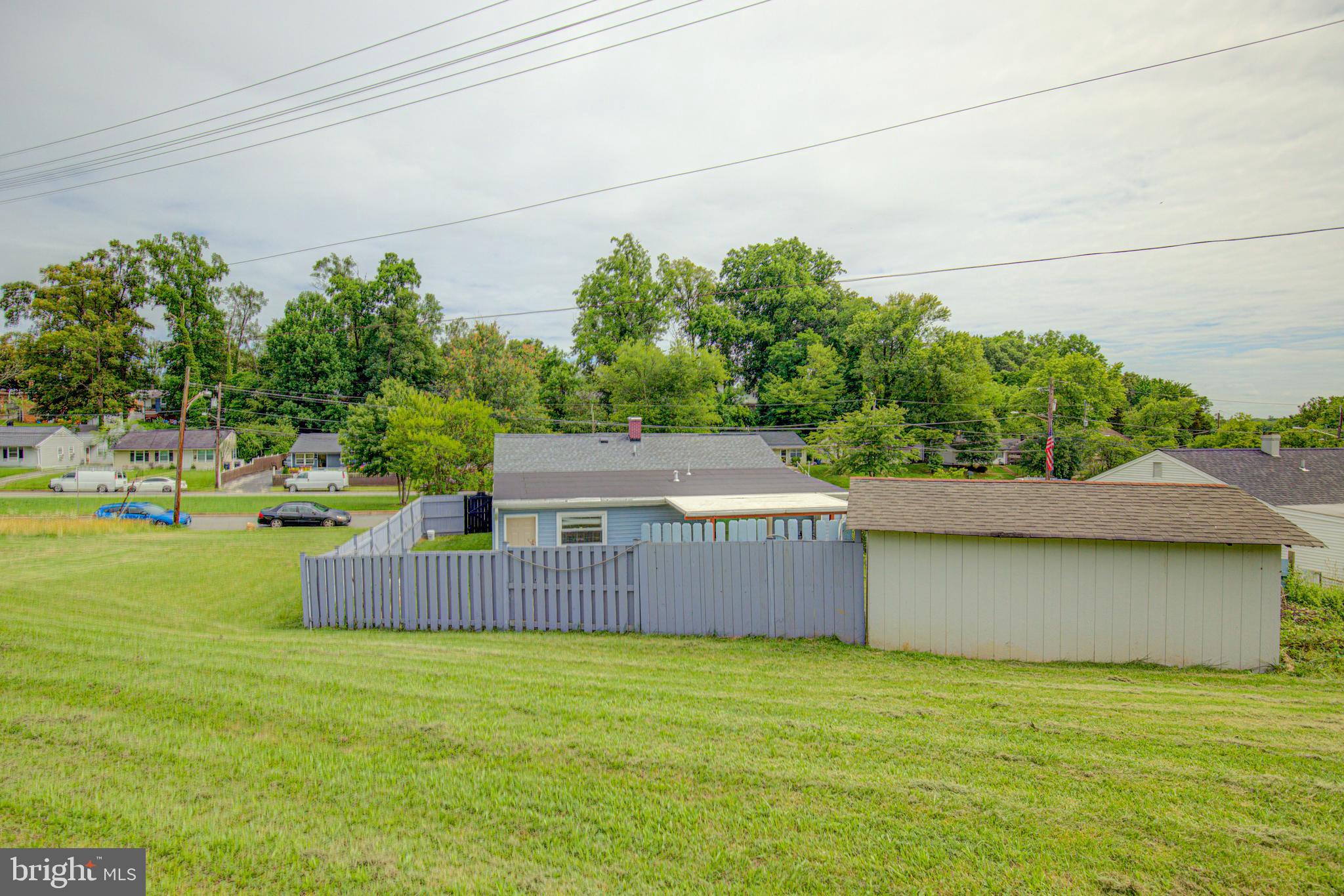 SOUTHLAWN - Residential