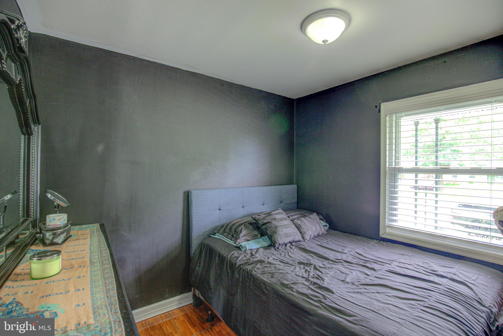 SOUTHLAWN - Residential