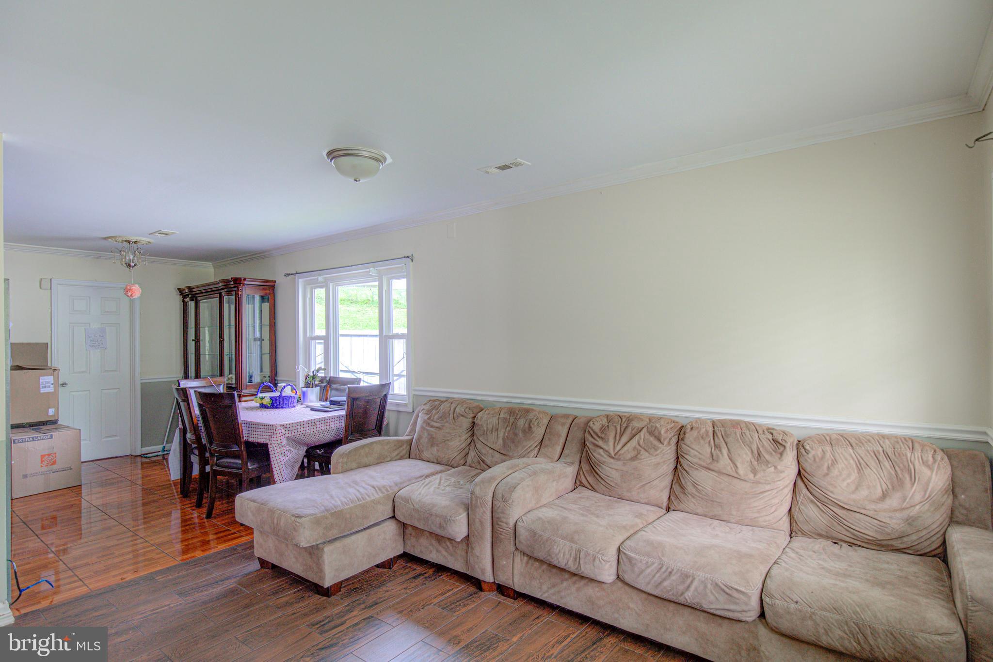 SOUTHLAWN - Residential