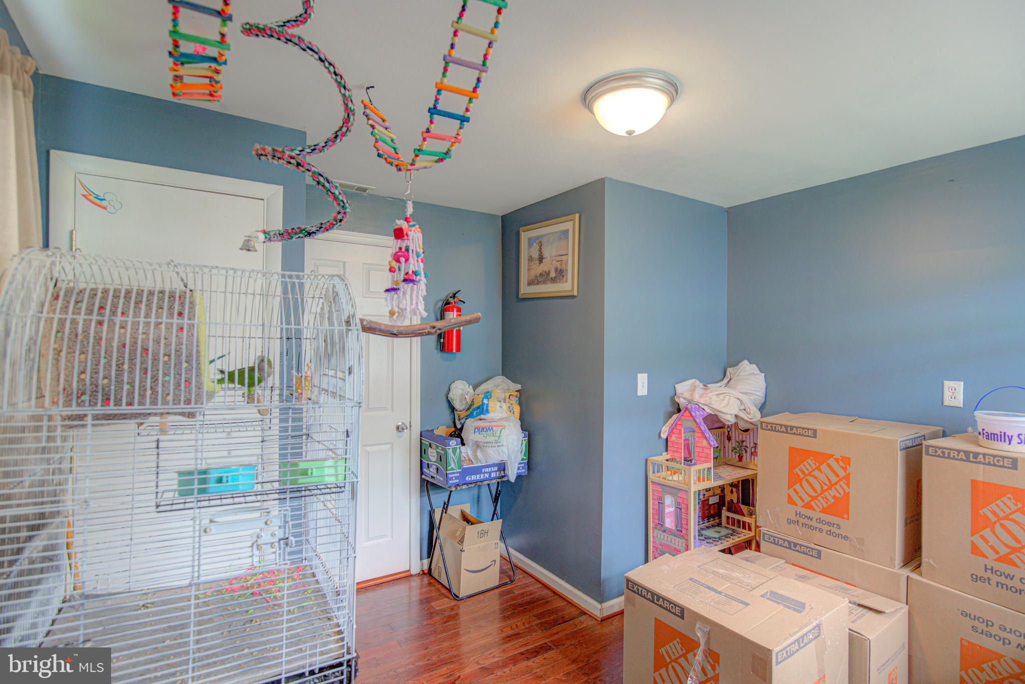 SOUTHLAWN - Residential