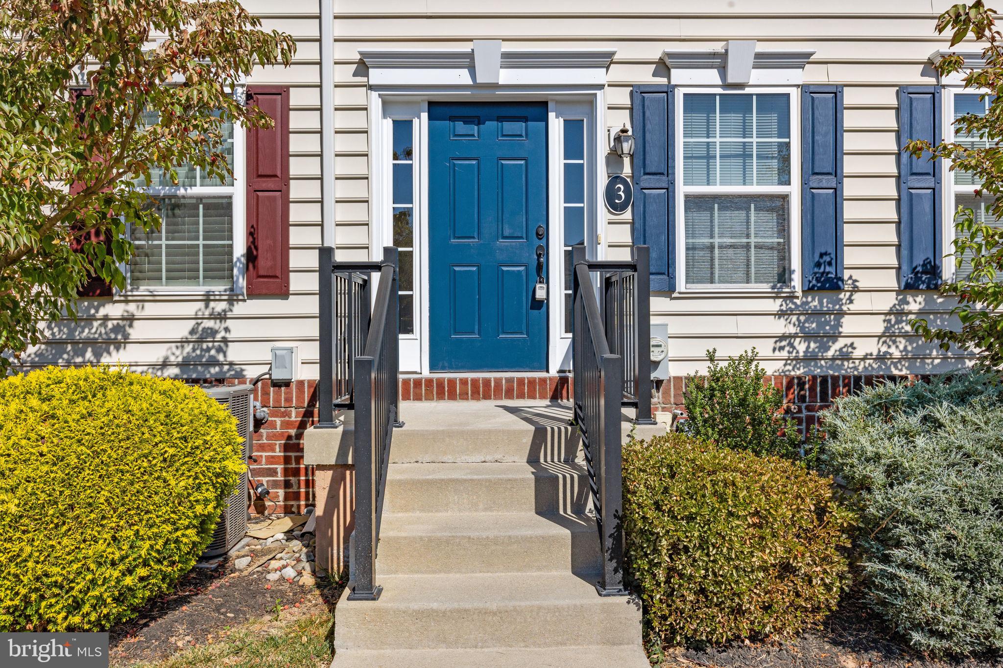 CARRIAGE HILL - Residential Lease