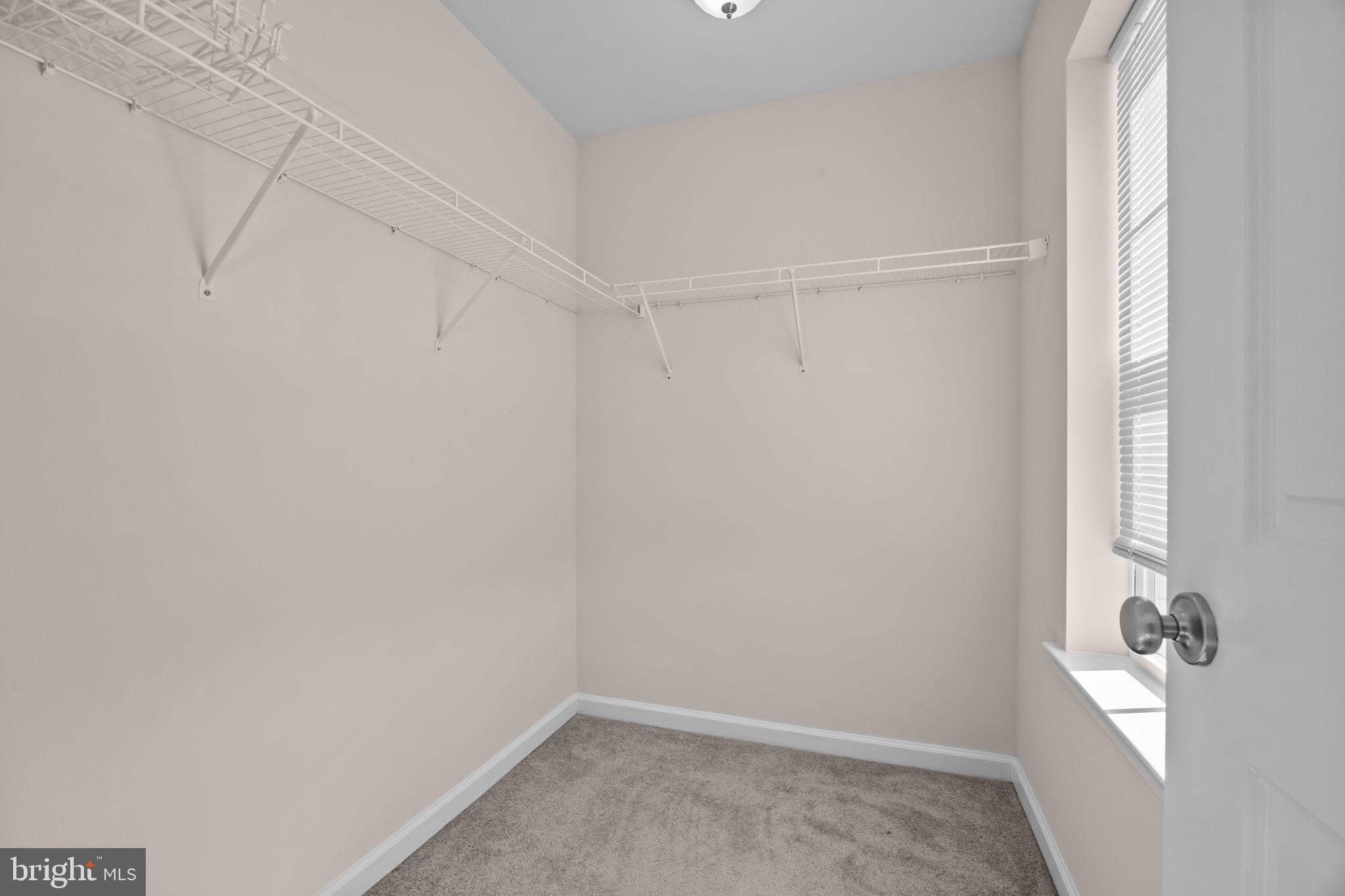 CARRIAGE HILL - Residential Lease