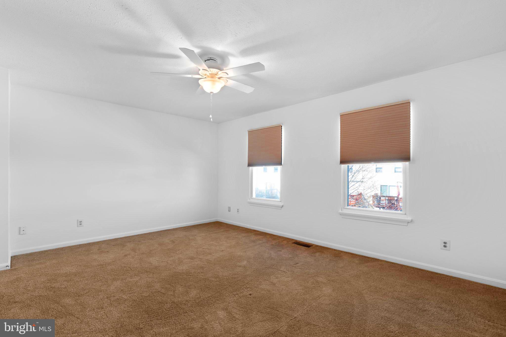CARROLLWOOD - Residential