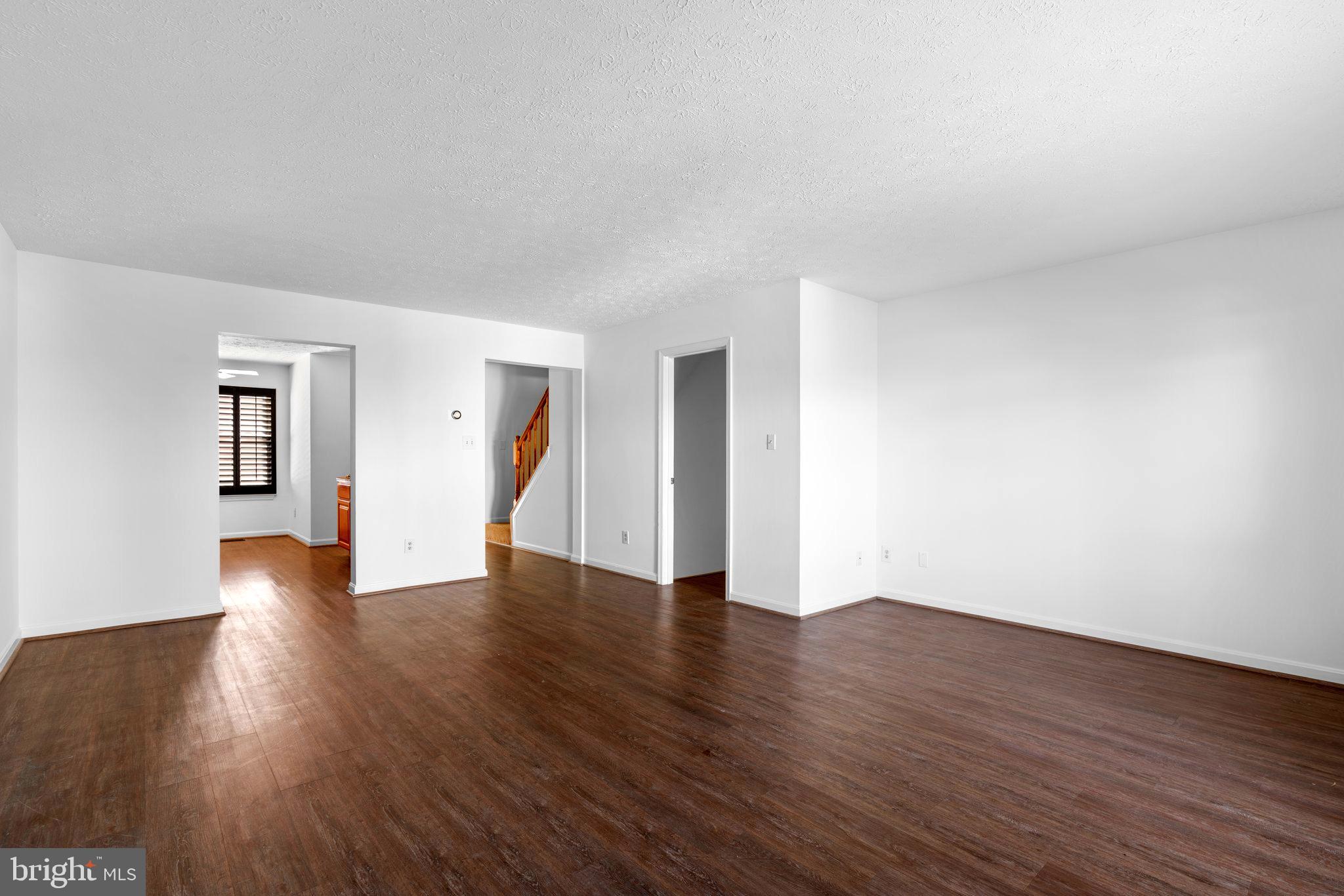 CARROLLWOOD - Residential