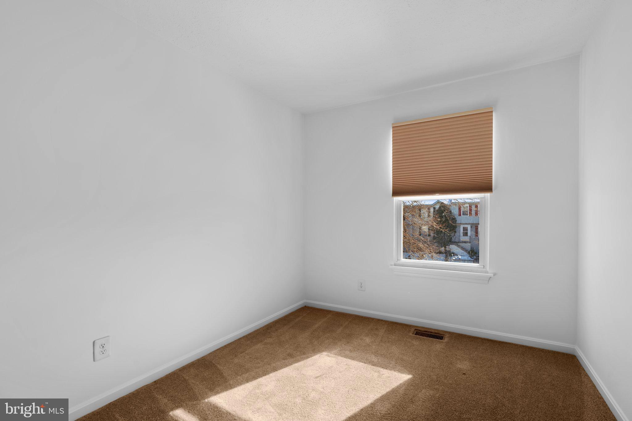 CARROLLWOOD - Residential