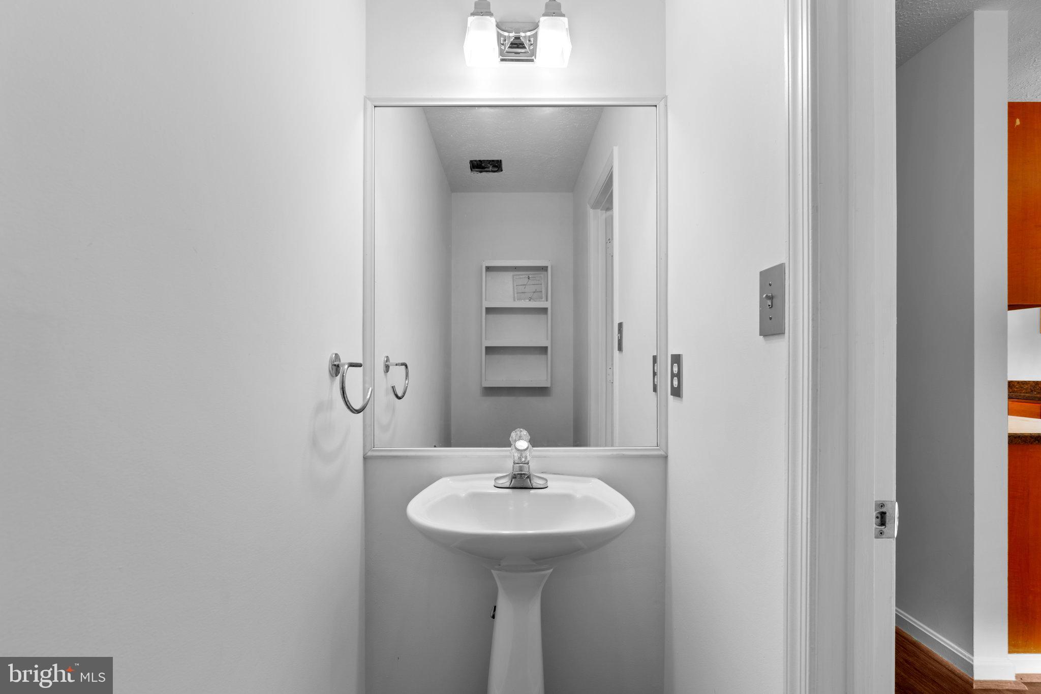 CARROLLWOOD - Residential