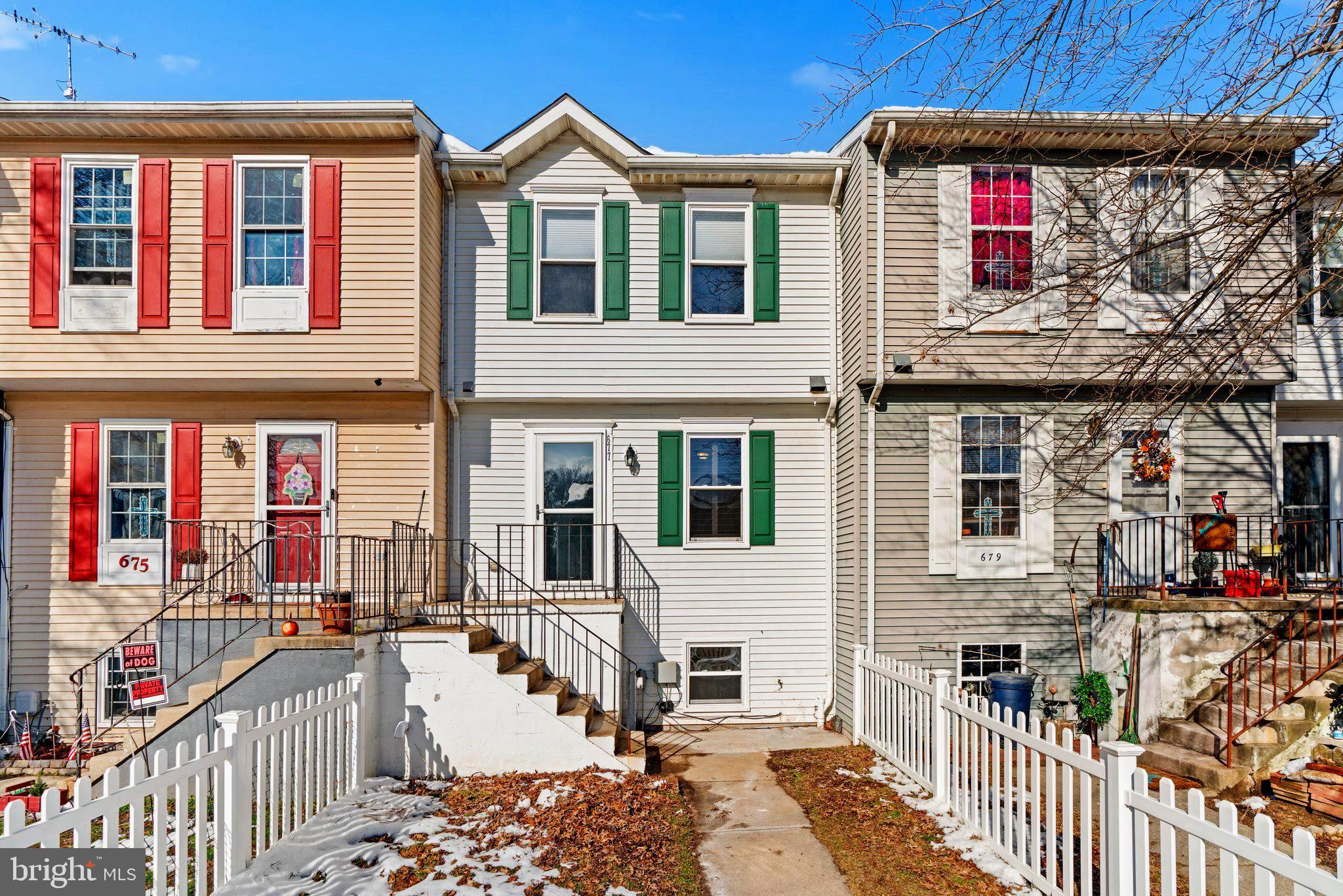 CARROLLWOOD - Residential