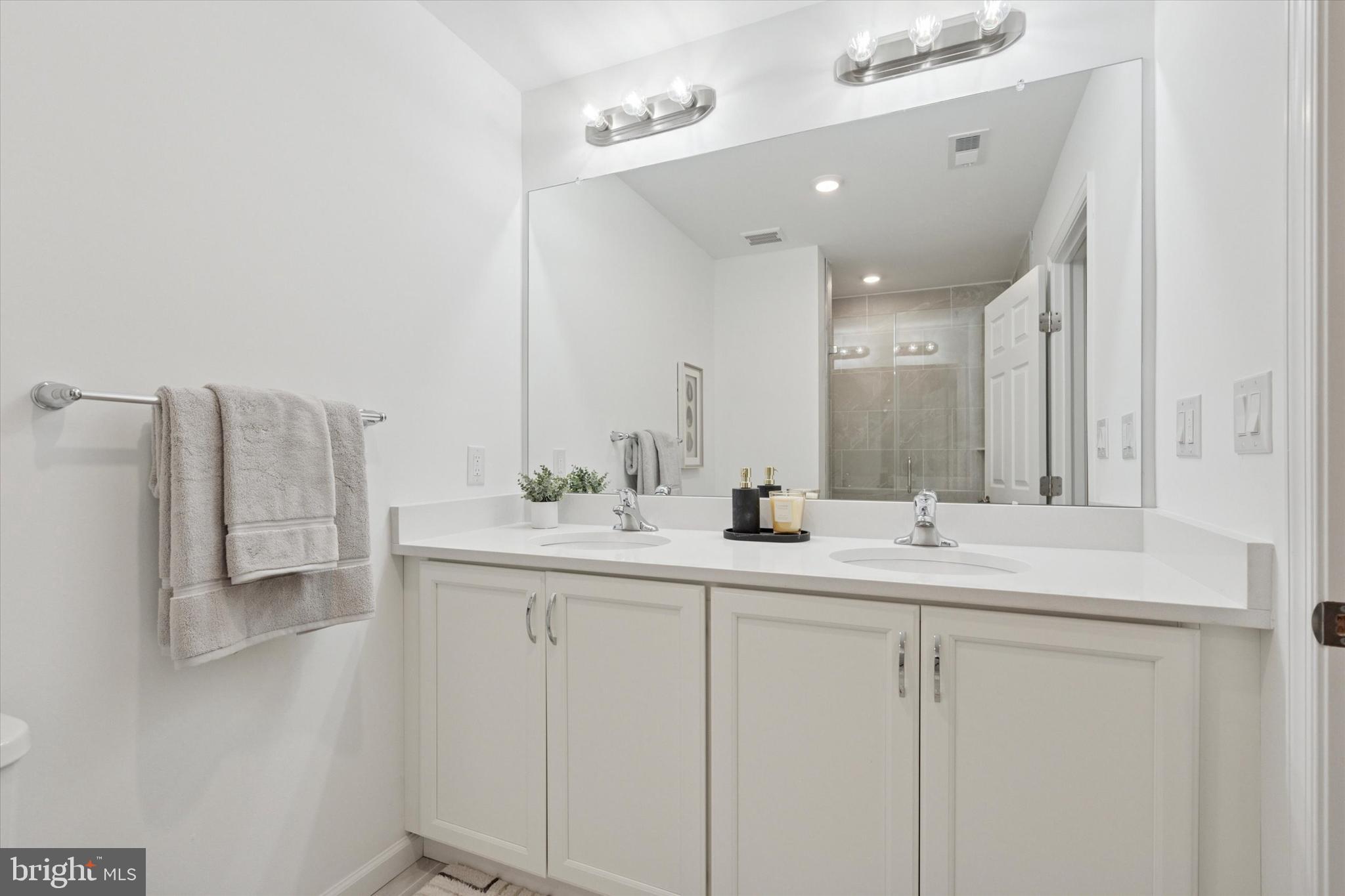 16342 RIVER VIEW COURT