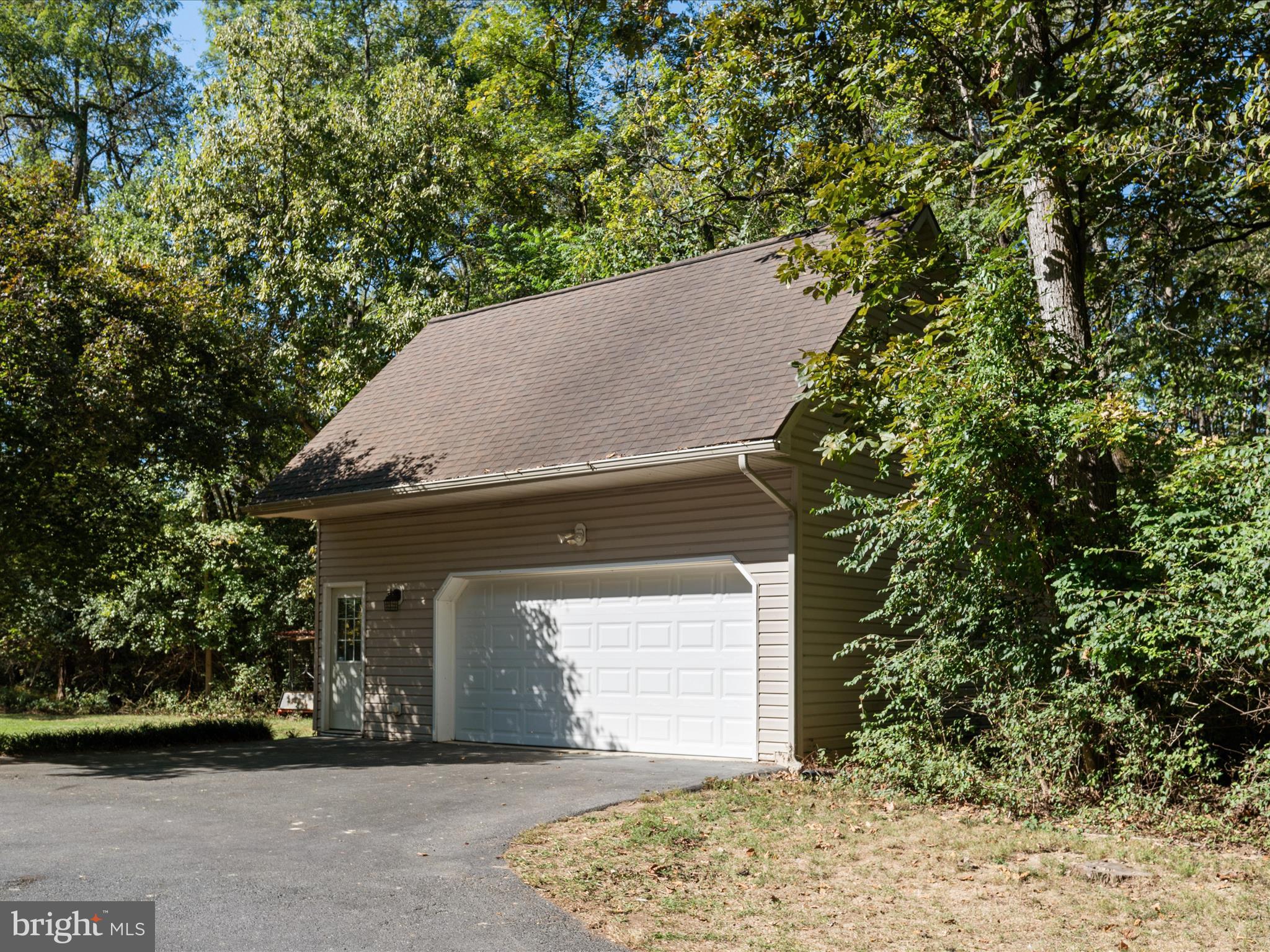 APPLE TREE FARMS - Residential