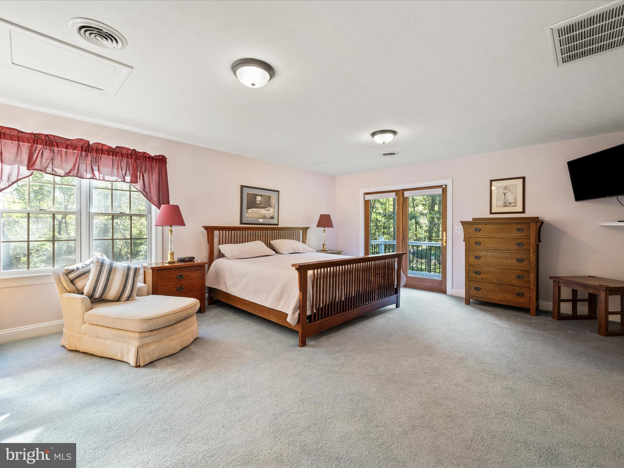 APPLE TREE FARMS - Residential