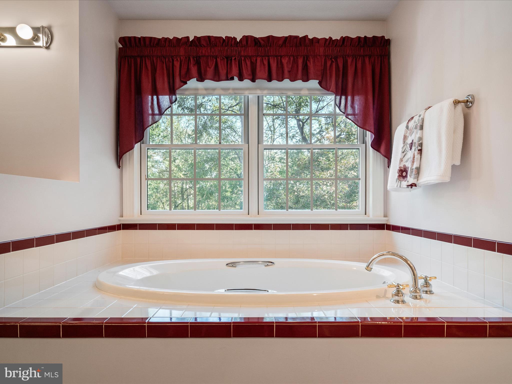 APPLE TREE FARMS - Residential