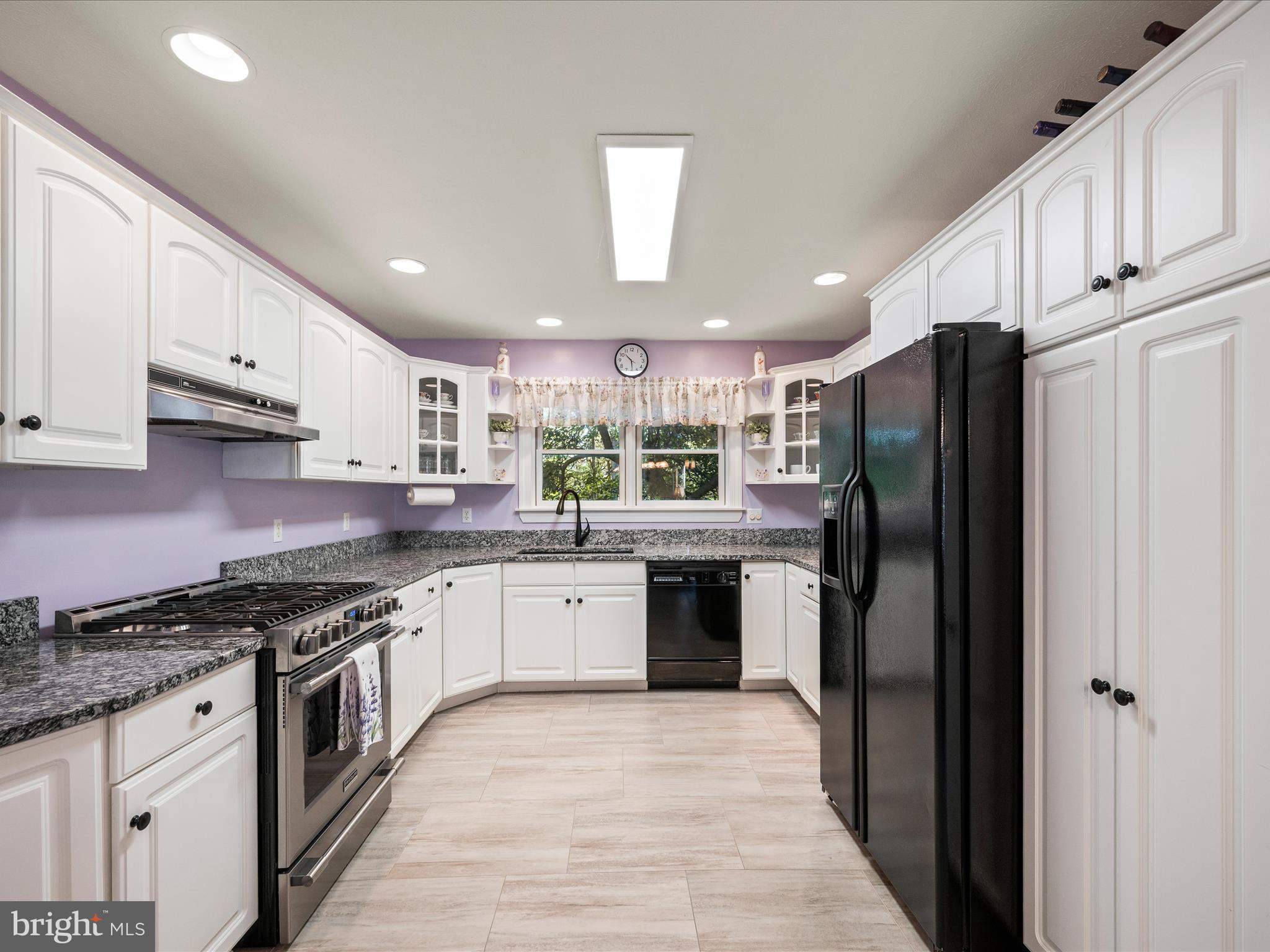 APPLE TREE FARMS - Residential