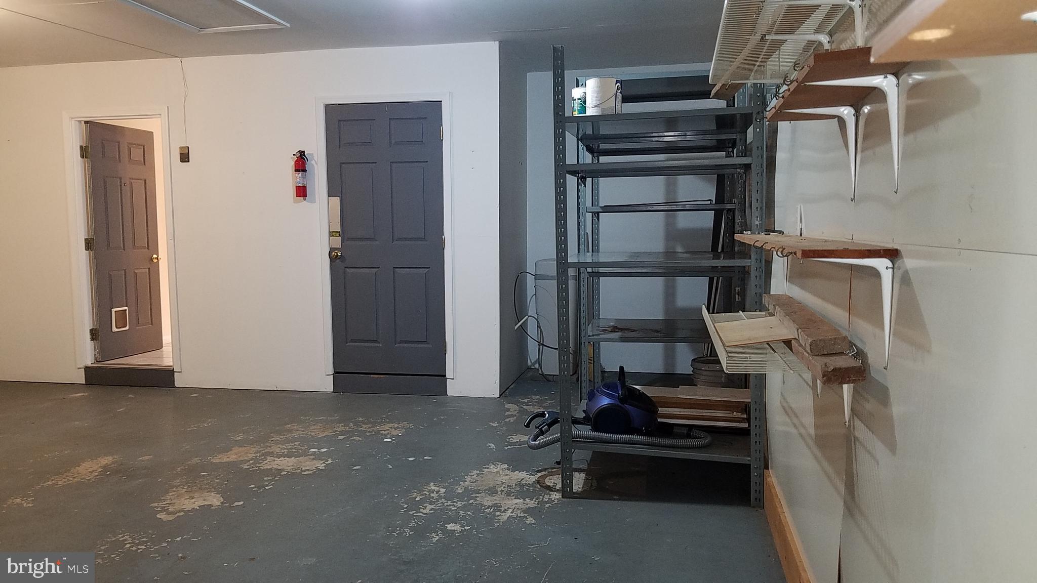 SPRING MILLS - Residential Lease