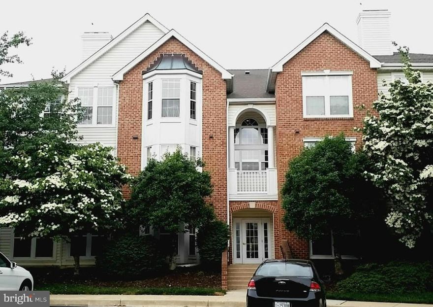 Ready for immediate occupancy. Garden condo in Bristol Green features 2 master bed and 2 full bath./ Laminate flooring / spacious closet space./Updated bathrooms/Conveniently located to major roadways and amenities. /Separate laundry room with full size washer & dryer /Slider in living room leads to private balcony/Professionally cleaned for tenant/plenty of parking space