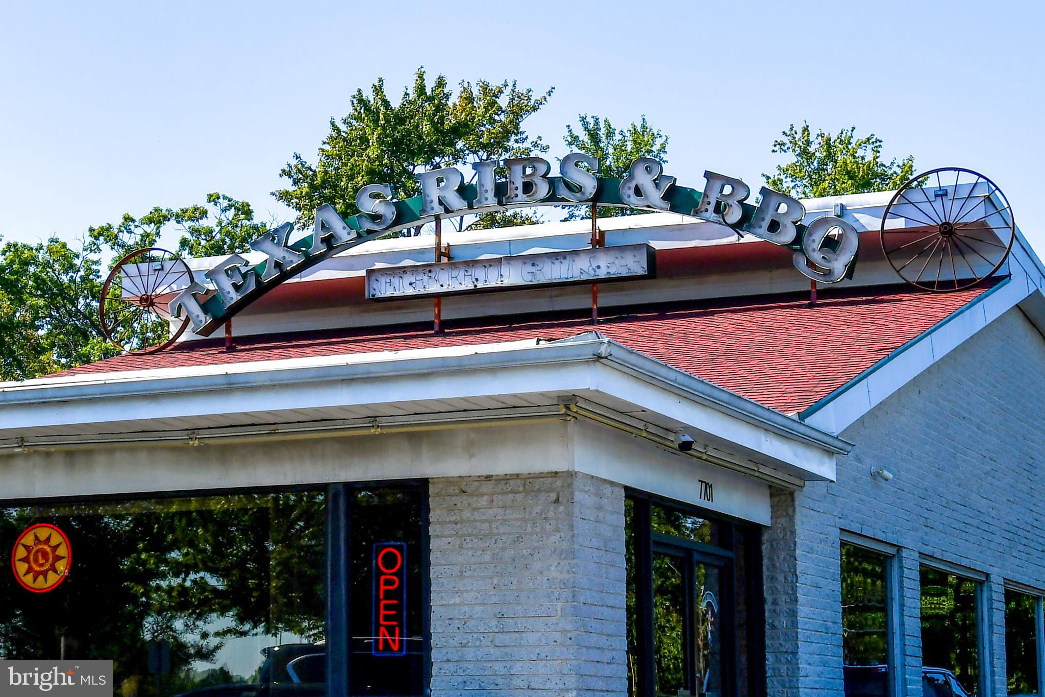 DORCHESTER ESTATES - Residential Lease