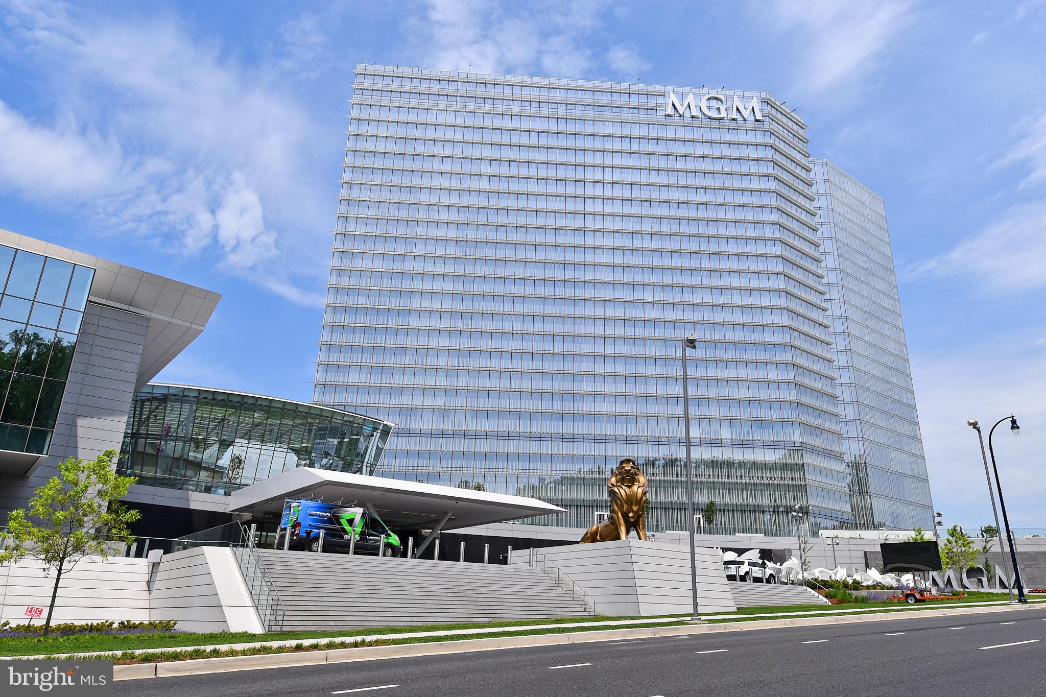 DORCHESTER ESTATES - Residential Lease