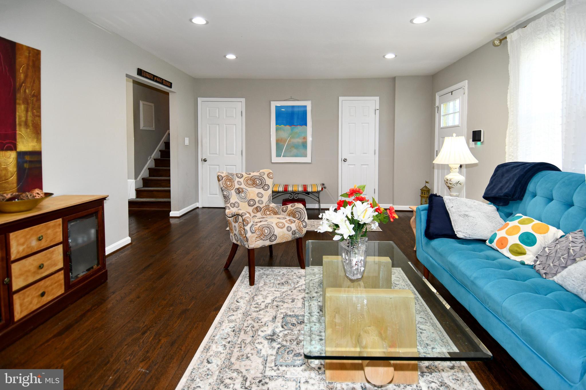 DORCHESTER ESTATES - Residential Lease