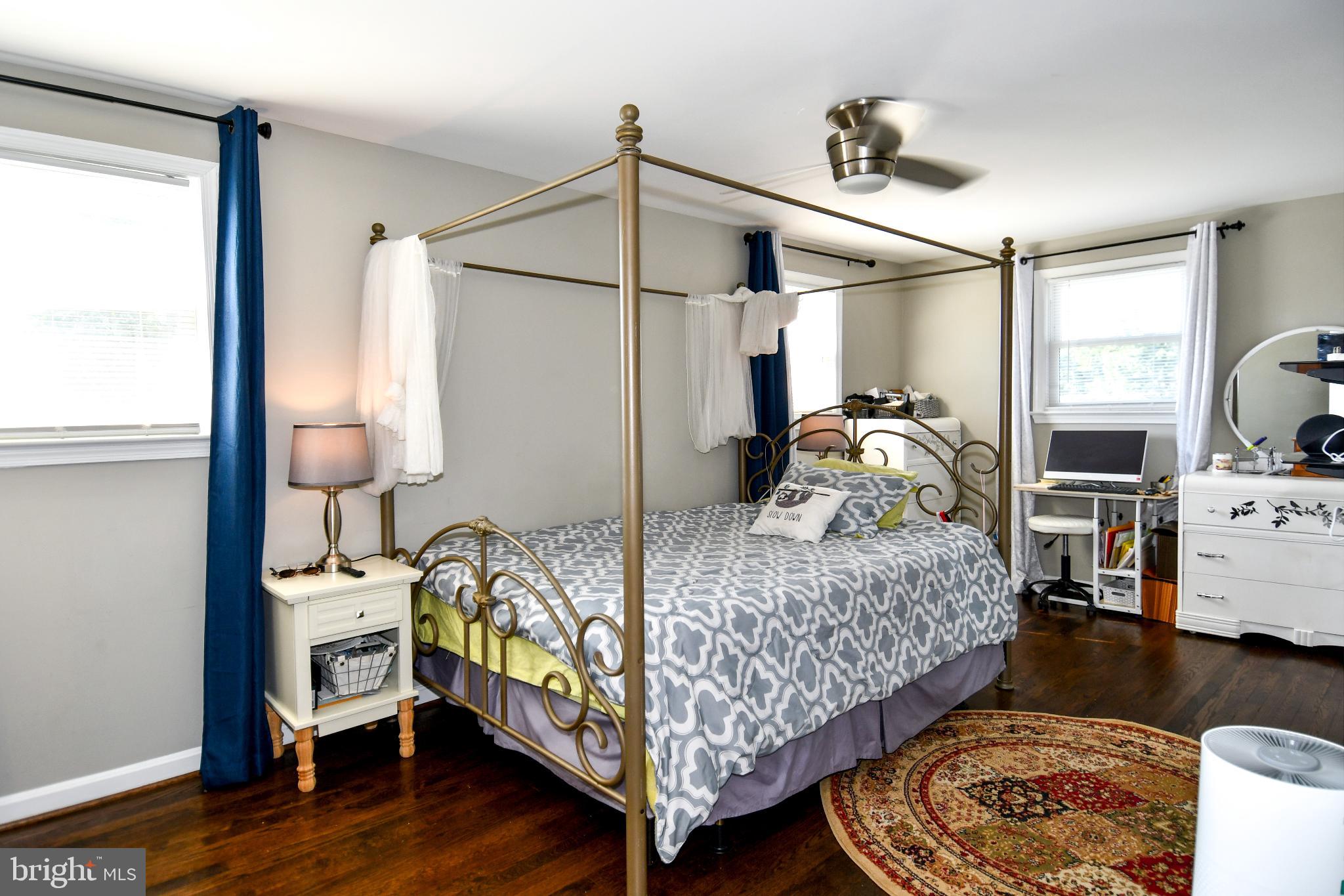 DORCHESTER ESTATES - Residential Lease