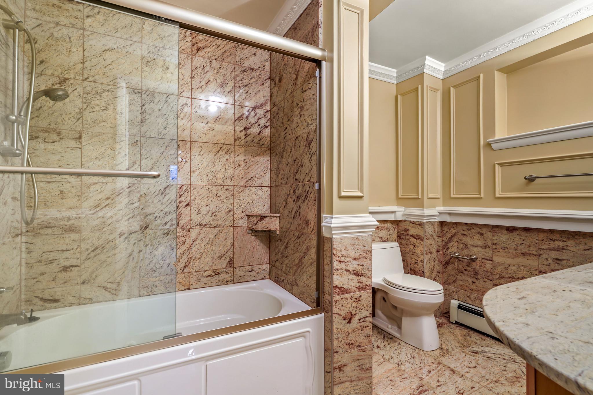 KENWOOD PARK - Residential