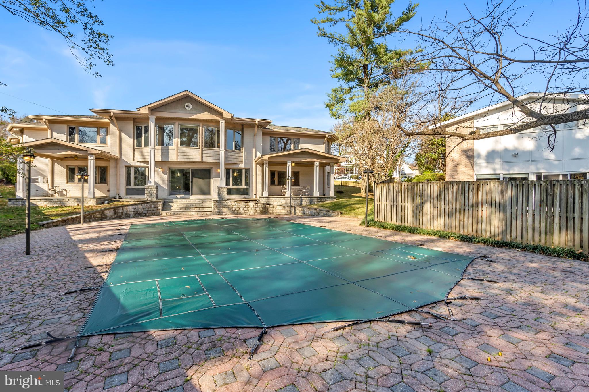 KENWOOD PARK - Residential