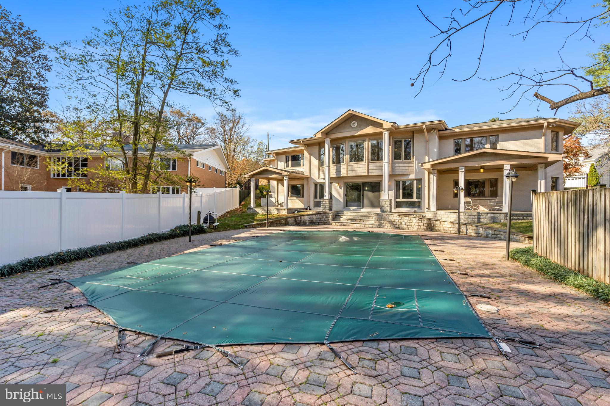 KENWOOD PARK - Residential