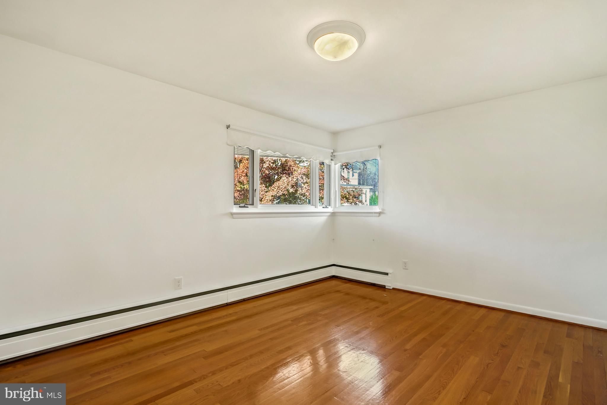 KENWOOD PARK - Residential