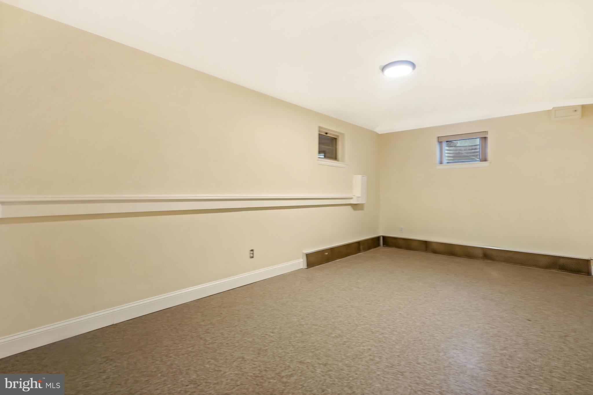 KENWOOD PARK - Residential