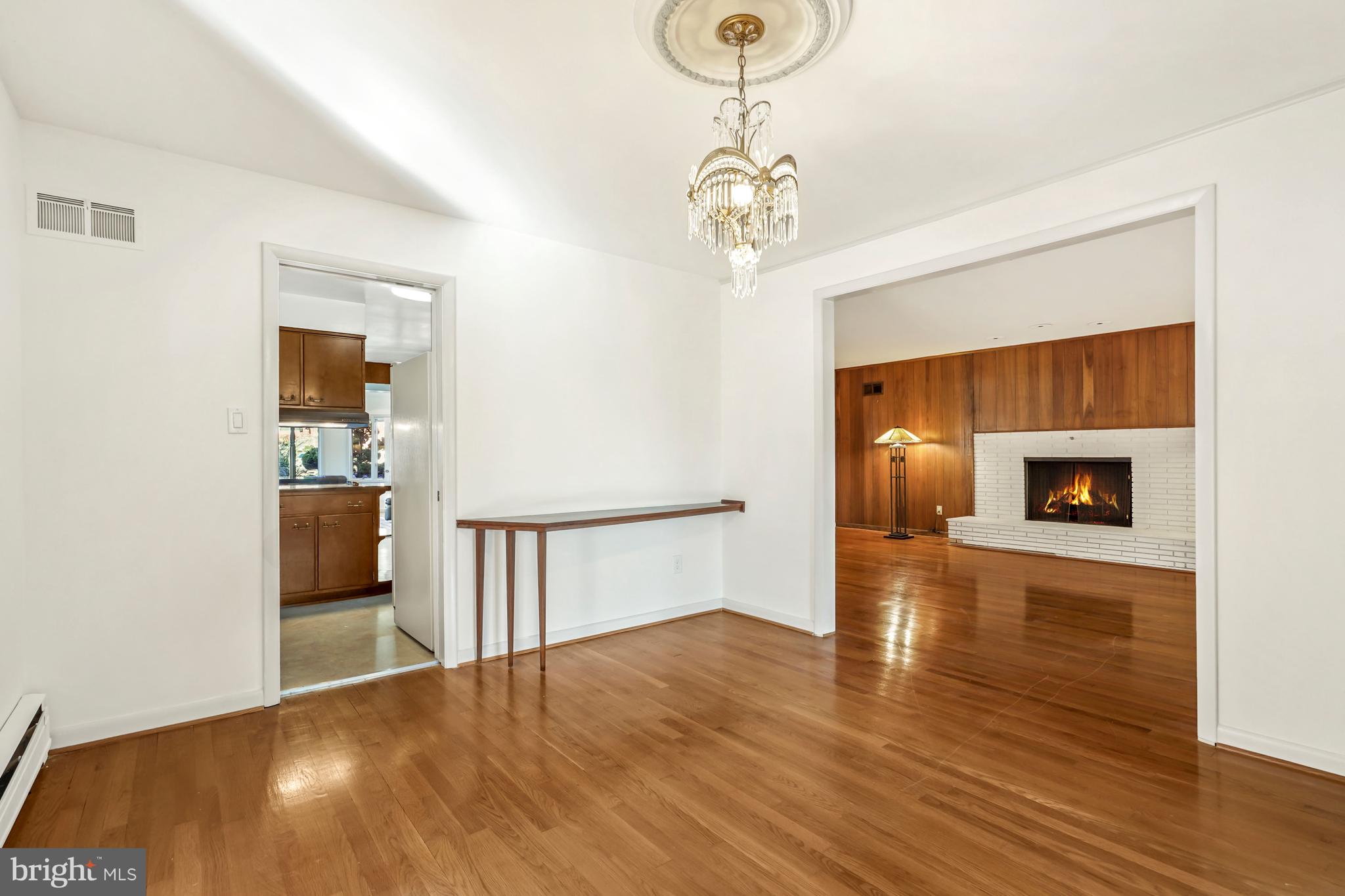 KENWOOD PARK - Residential