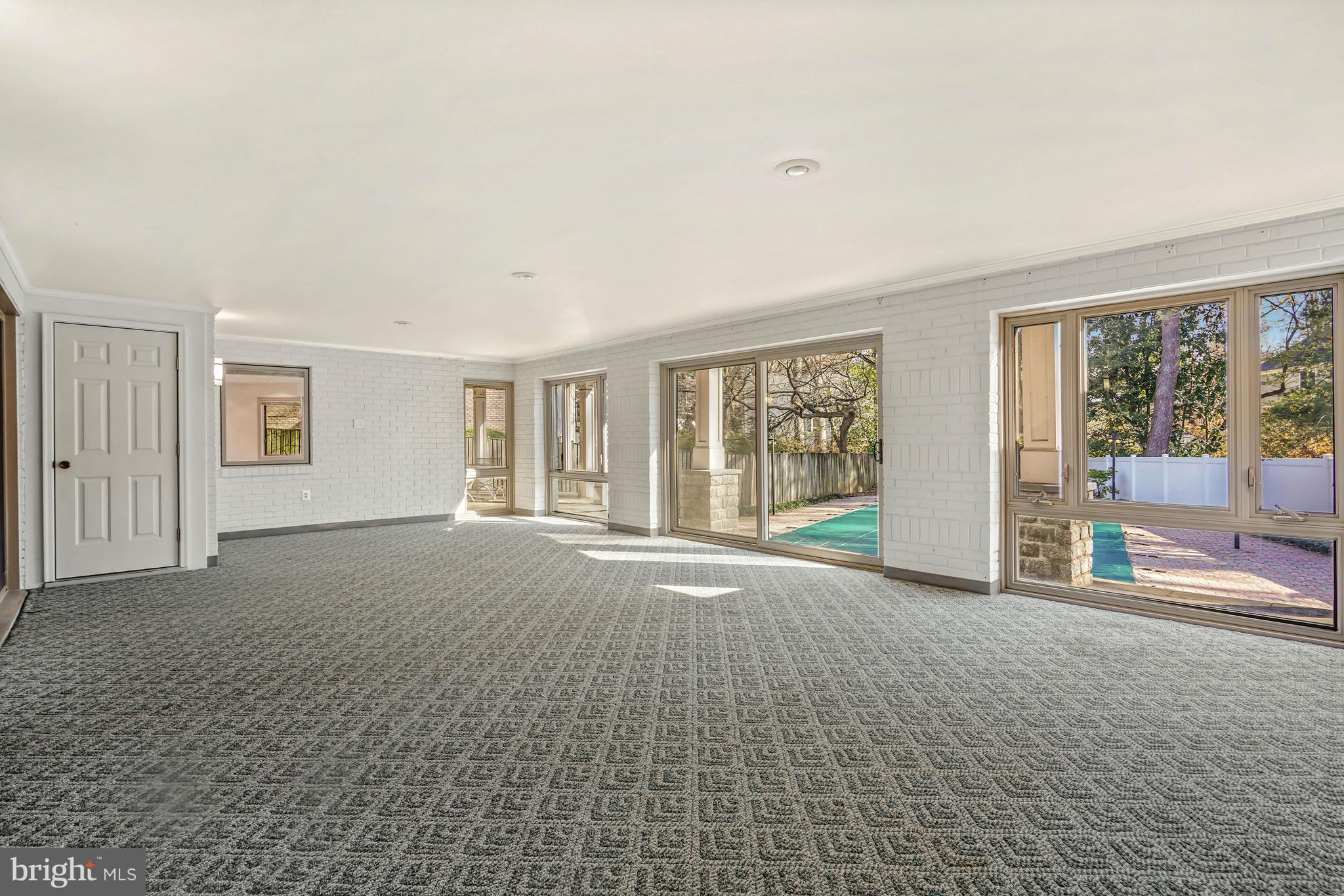 KENWOOD PARK - Residential