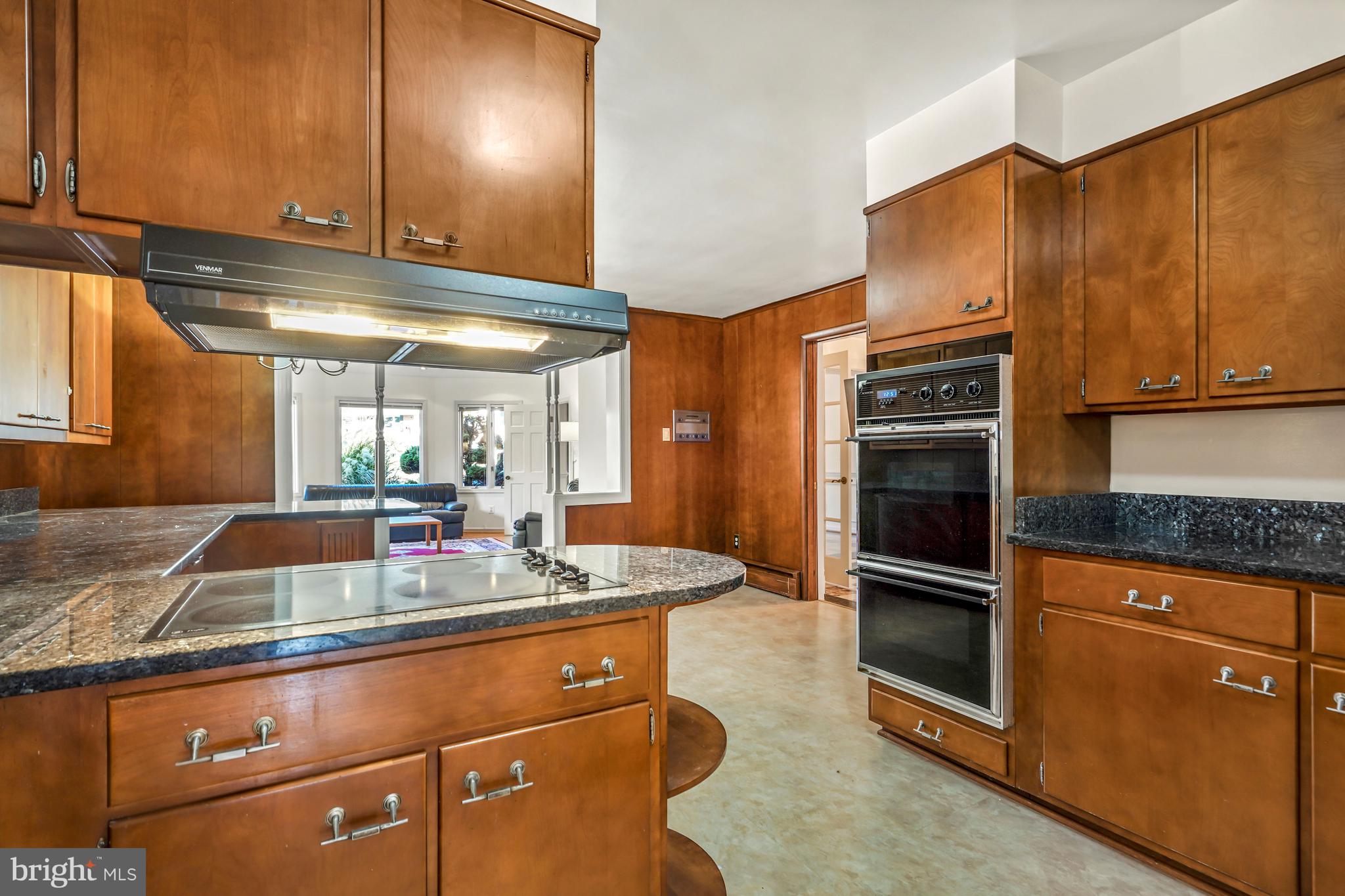 KENWOOD PARK - Residential