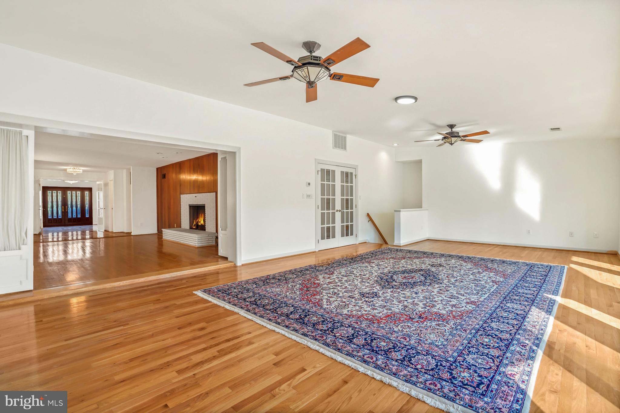 KENWOOD PARK - Residential