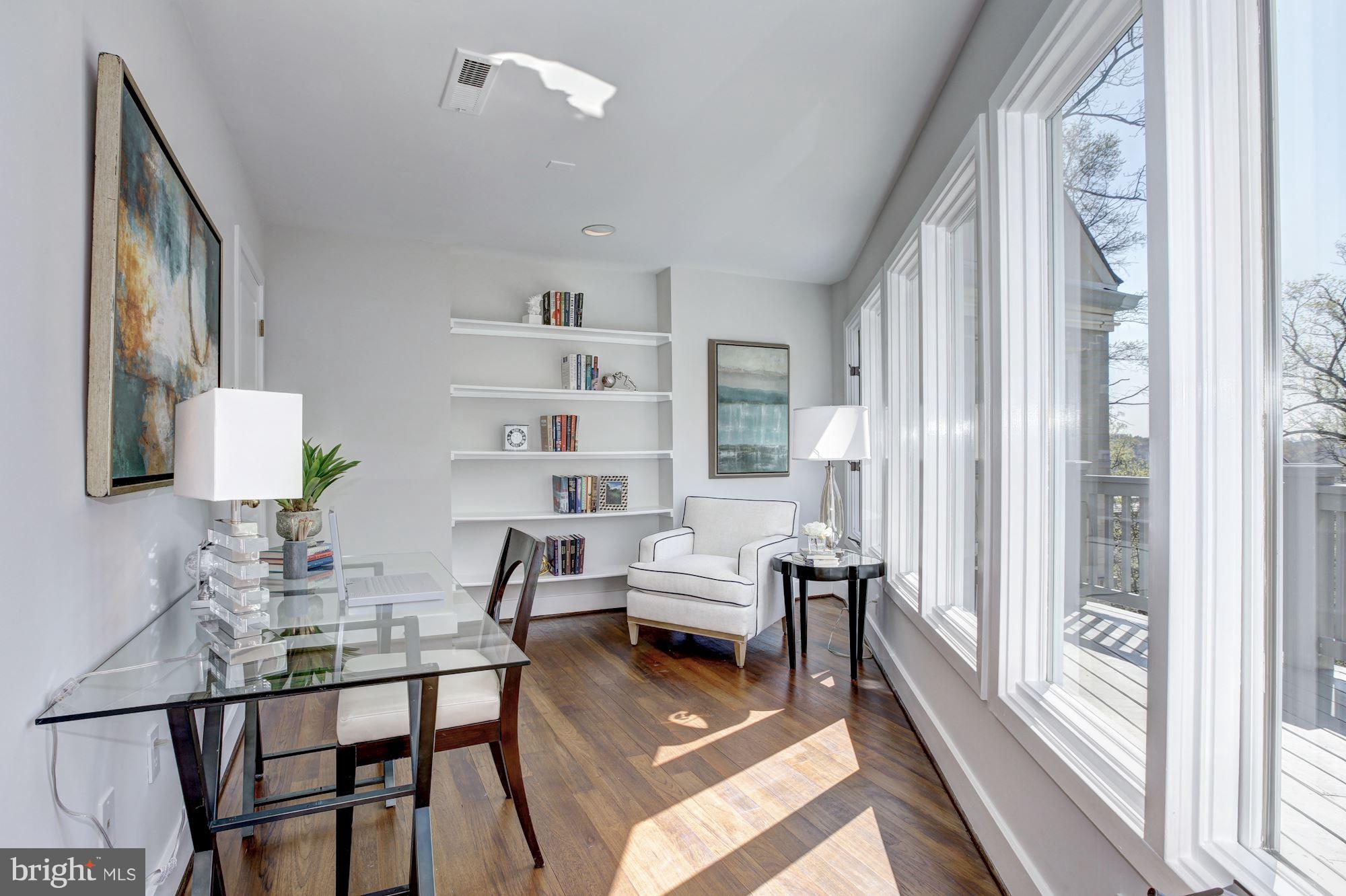 BELLEVUE FOREST - Residential