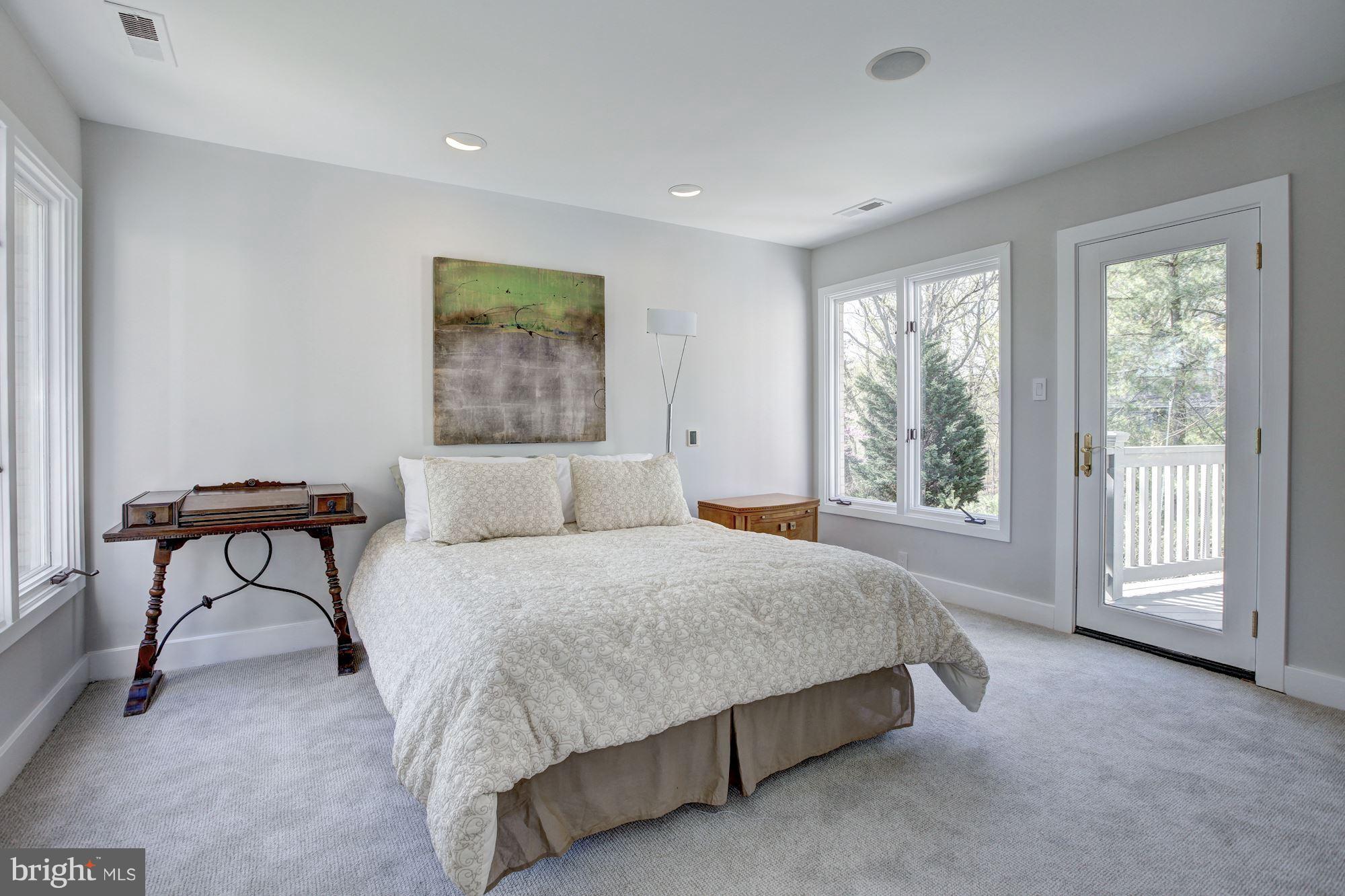 BELLEVUE FOREST - Residential