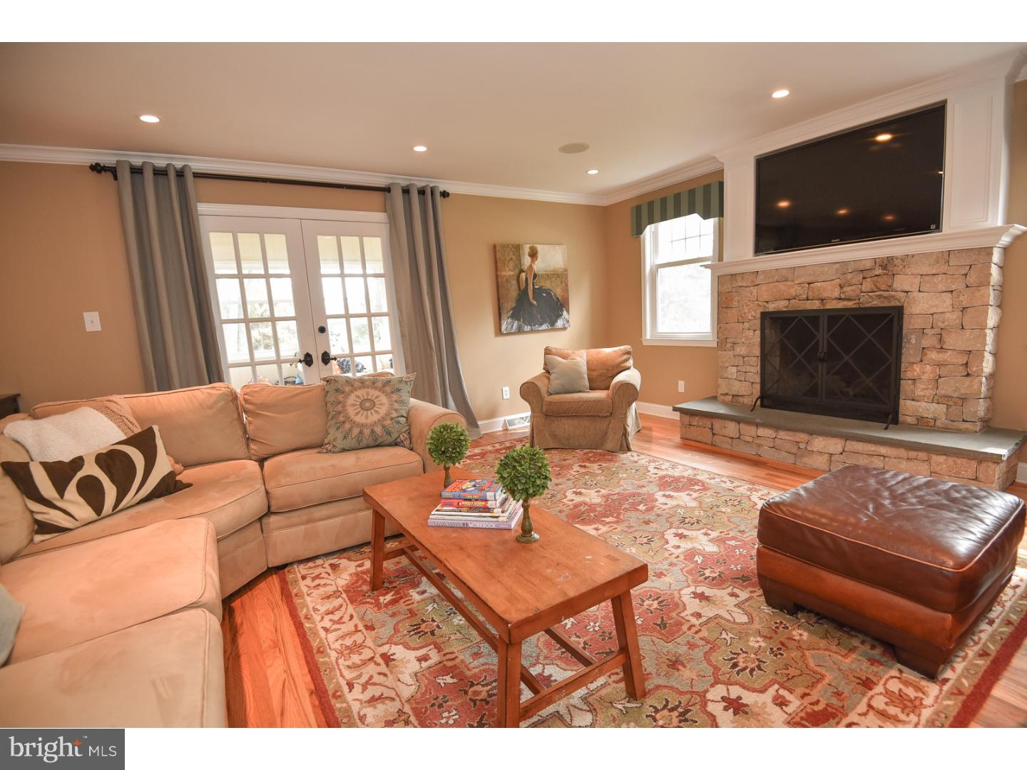 ROCKLAND VIL 1 & 2 - Residential