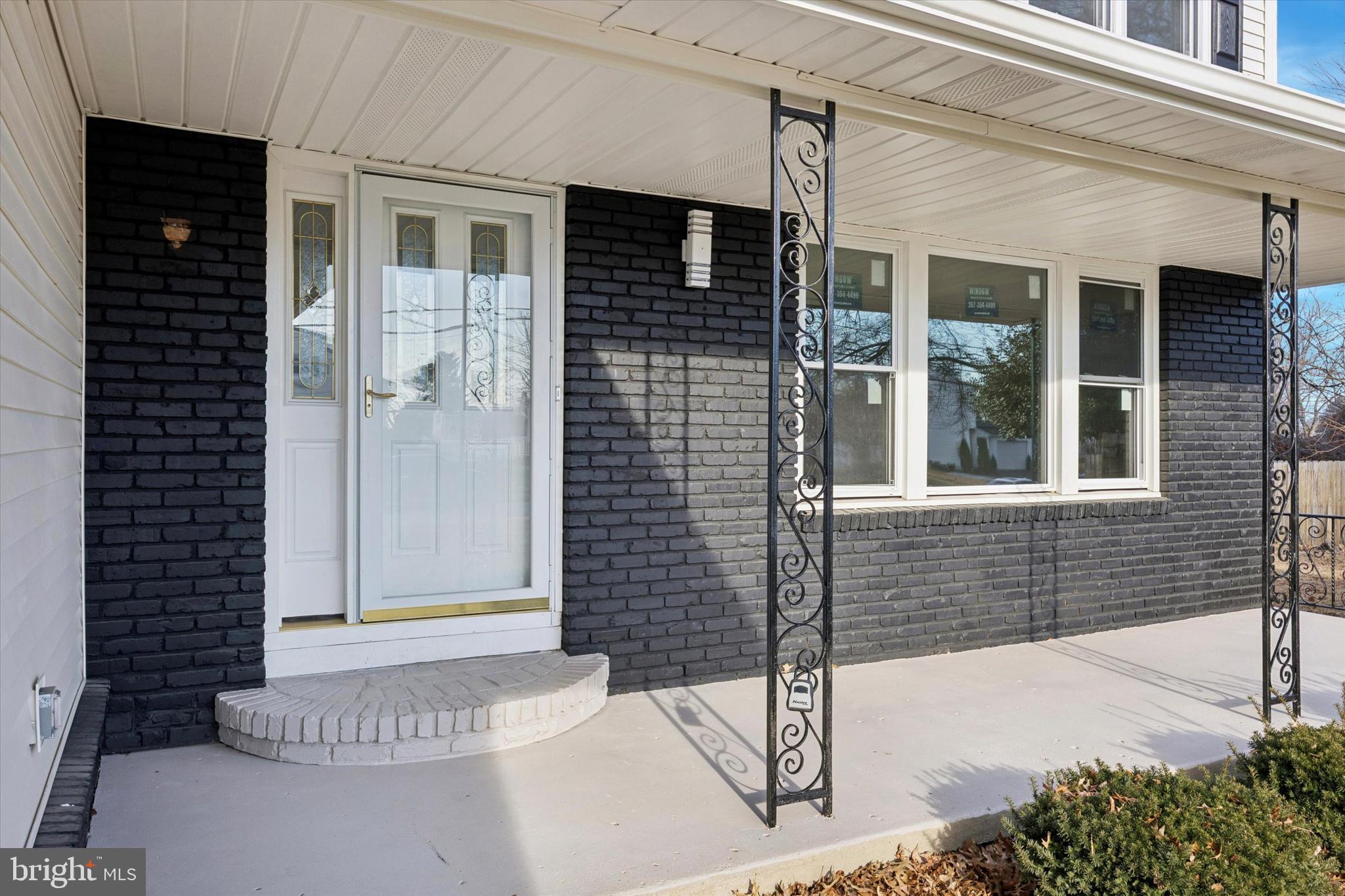 5 S SYRACUSE DRIVE