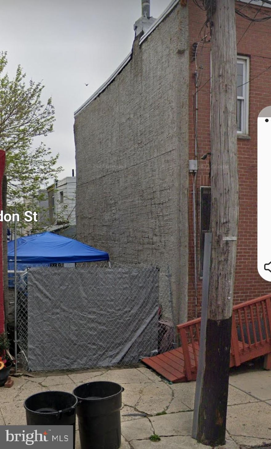 RM1 zoned building lot in rapidly developing West Kensington for sale cash as is. 10% deposit and proof of funds required. Seller requests buyer use Seller's title company for title insurance and settlement. buyer Responsible for U&O. Drive by to show.